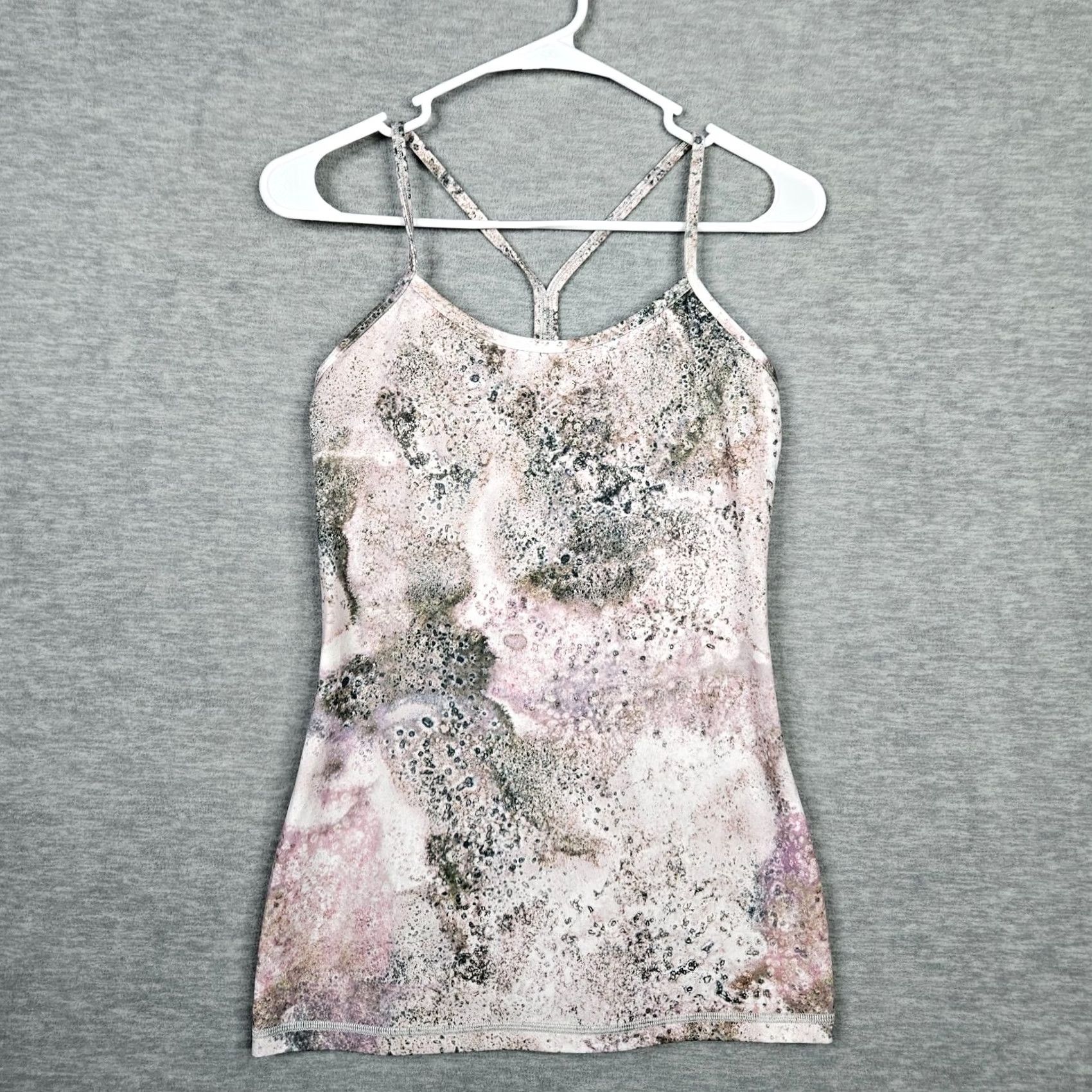 Lululemon Lululemon Tank Top Women’s Power Y Sugar Crush Multi Color Size 6 Short Sleeve V-Neck Activewear Top Regular Fit Colorful Women's Tank 6 Size M / US 6-8 / IT 42-44 - 2 Thumbnail