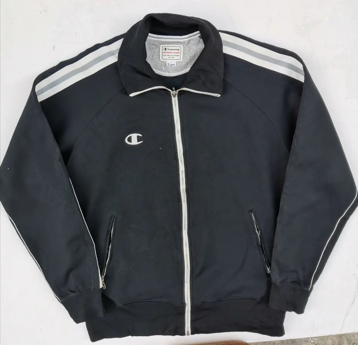 Champion × Japanese Brand Rare!!! Champion Sweaters Size US L / EU 52-54 / 3 - 1 Thumbnail