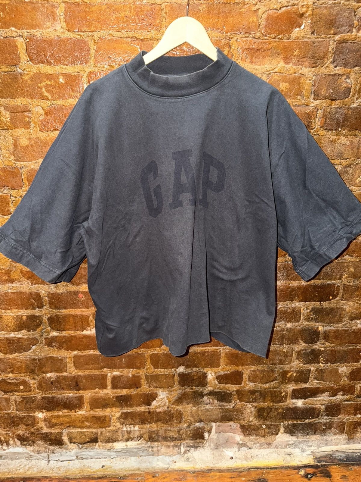 Balenciaga × Gap × Yeezy YZY Gap balenceaga t shirt Size US S / EU 44-46 / 1 - 1 Thumbnail