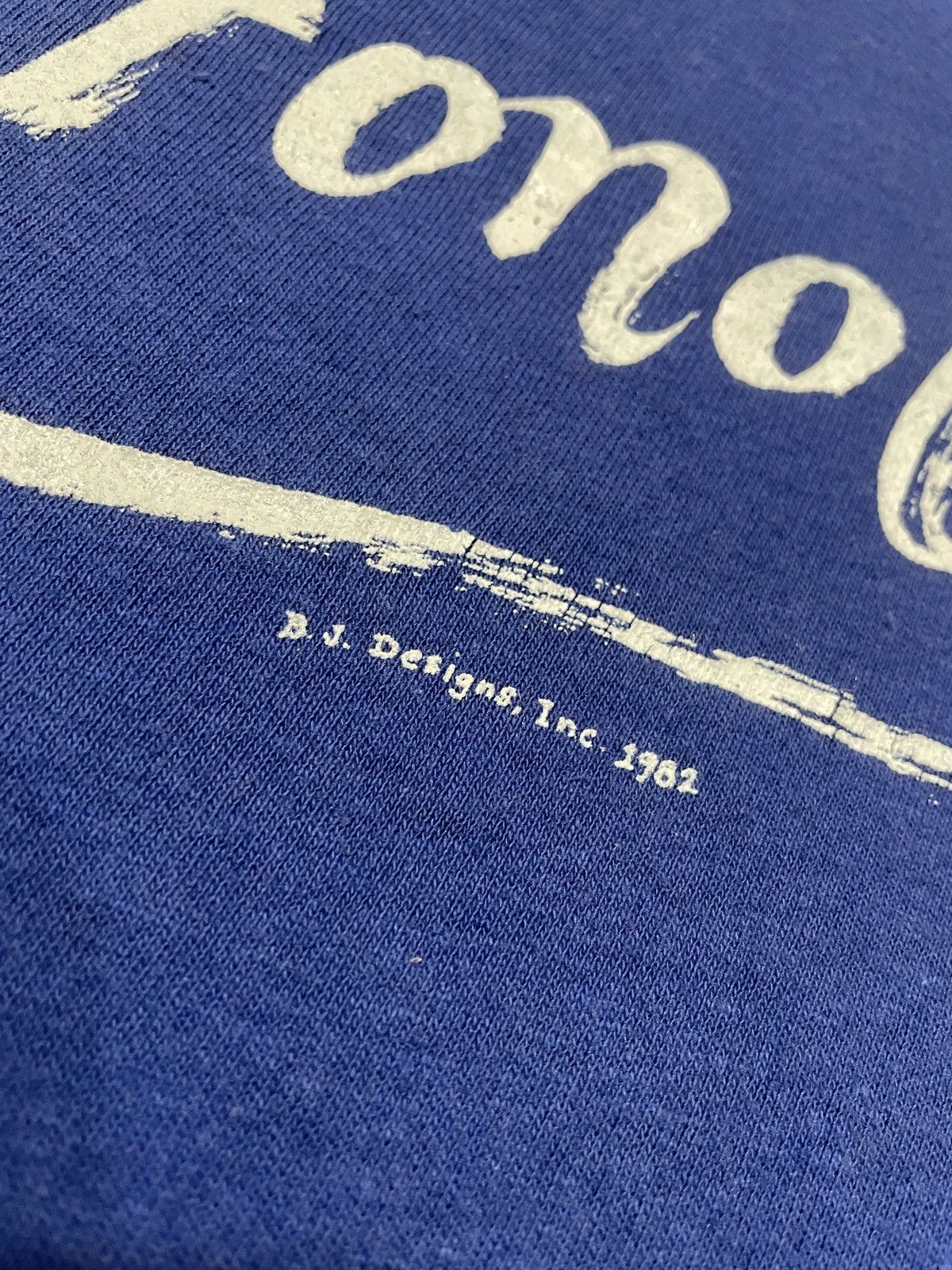 Russell Athletic Vintage Russel Athletic Honolulu 1982 T-shirt Size US M / EU 48-50 / 2 - 3 Thumbnail