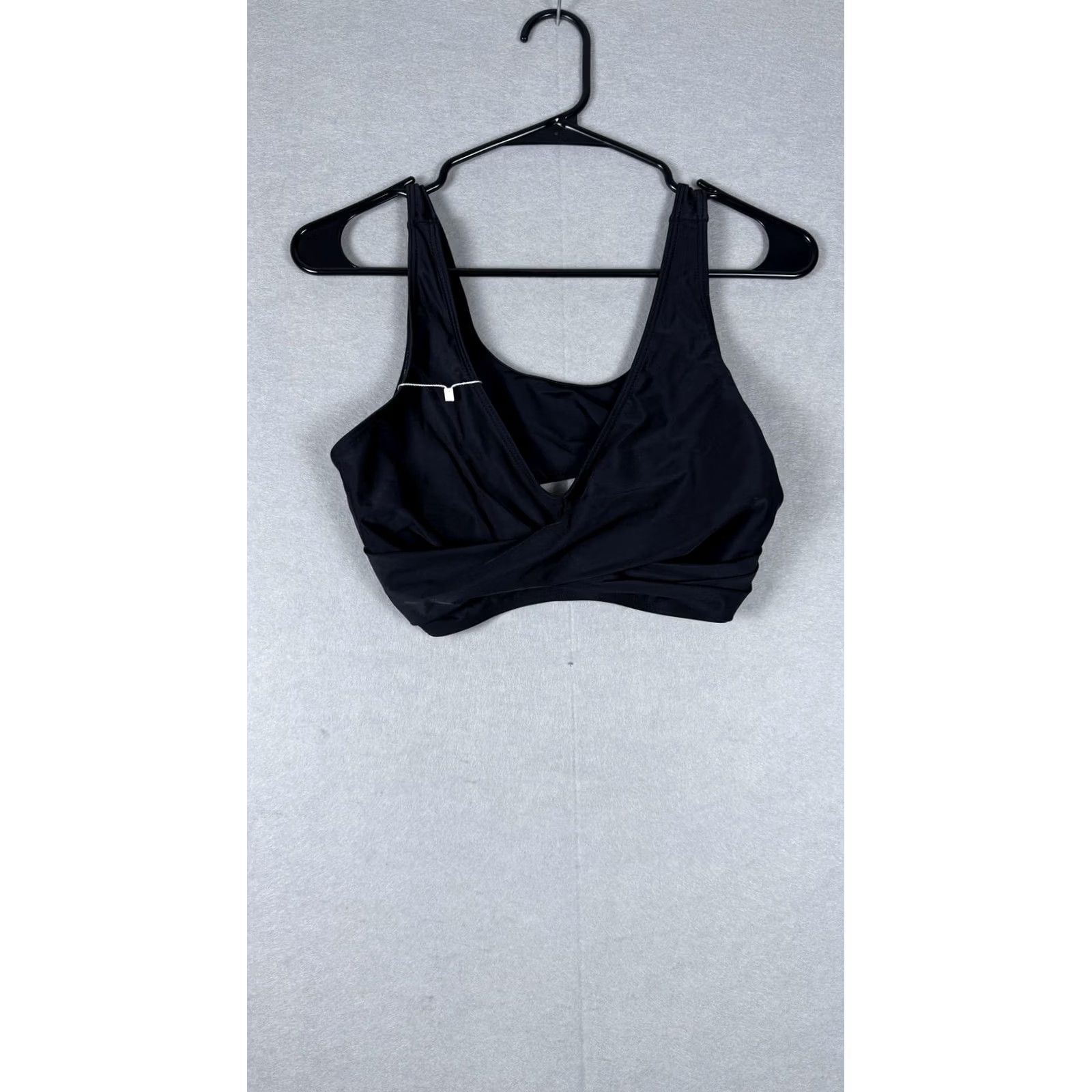 Lululemon Lululemon Sports Bra Womens Medium Black Crossover V-Neck Wrap Swim Top Athletic Size M / US 6-8 / IT 42-44 - 2 Thumbnail