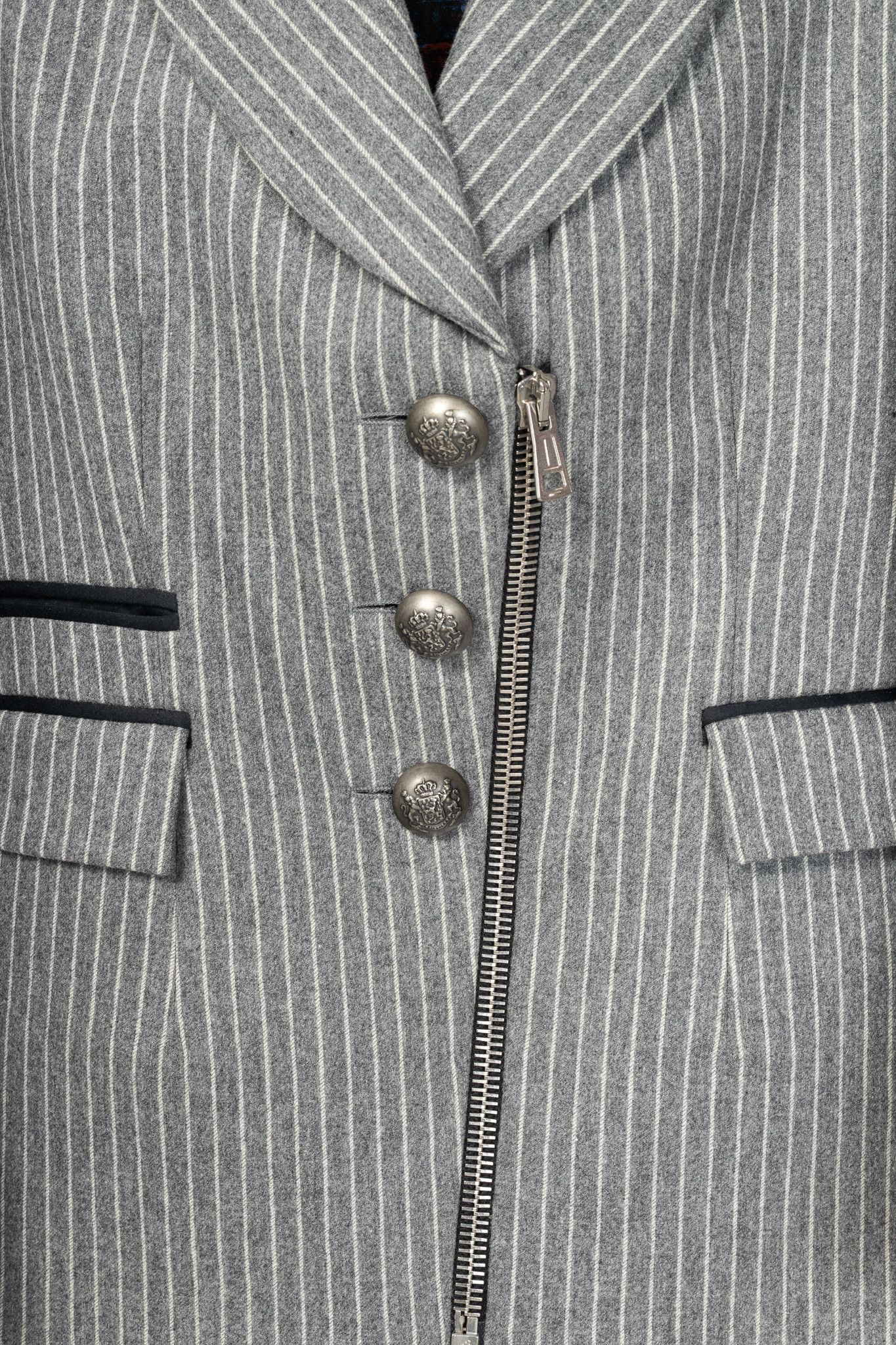 Balenciaga Balenciaga AW07 Pinstripe Wool-Flannel Velvet-Lapel Blazer Size XL / US 12-14 / IT 48-50 - 7 Thumbnail