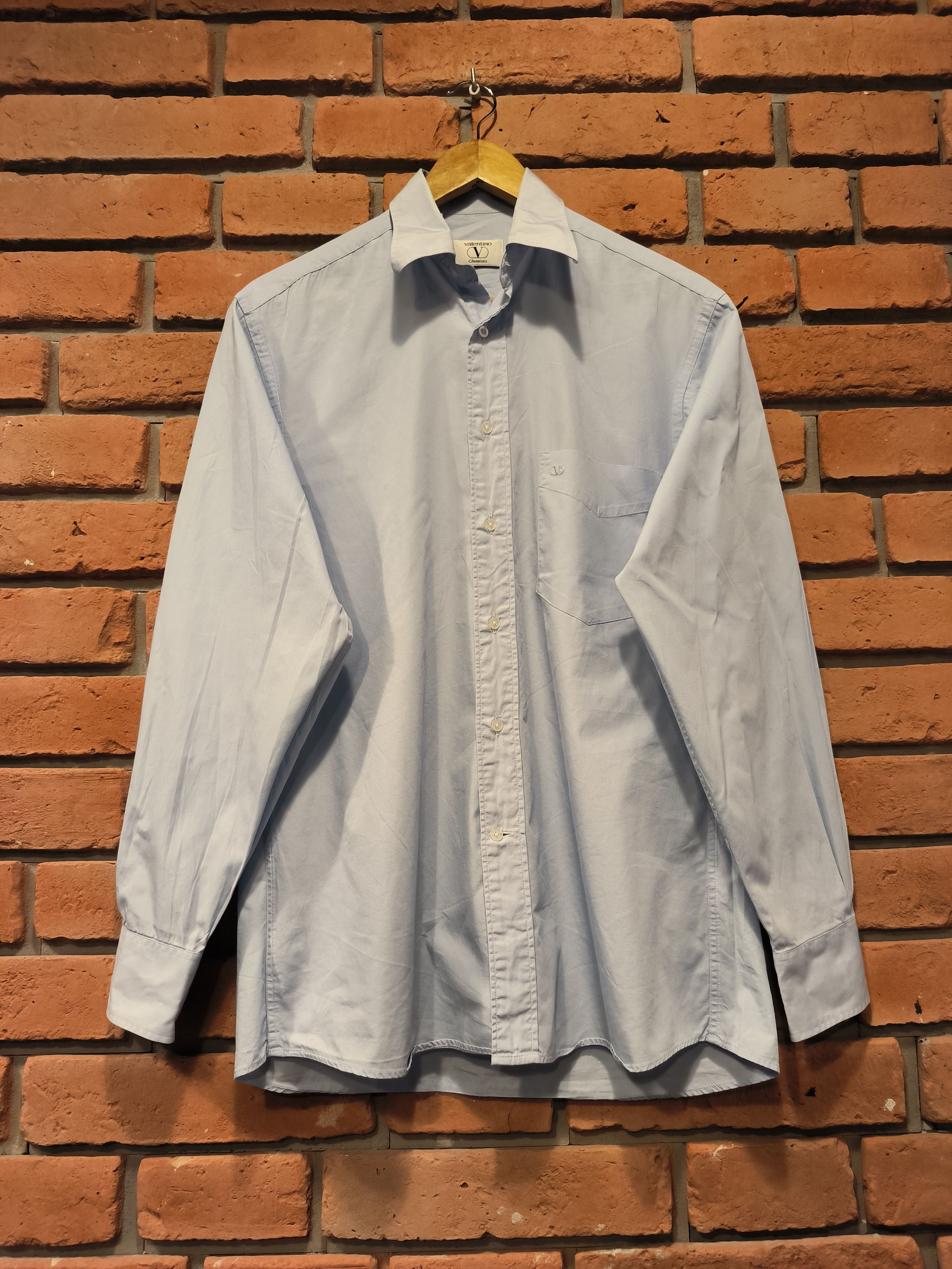 Valentino Valentino Shirt Button-up Long Sleeve Logo Formal Size US M / EU 48-50 / 2 - 1 Thumbnail