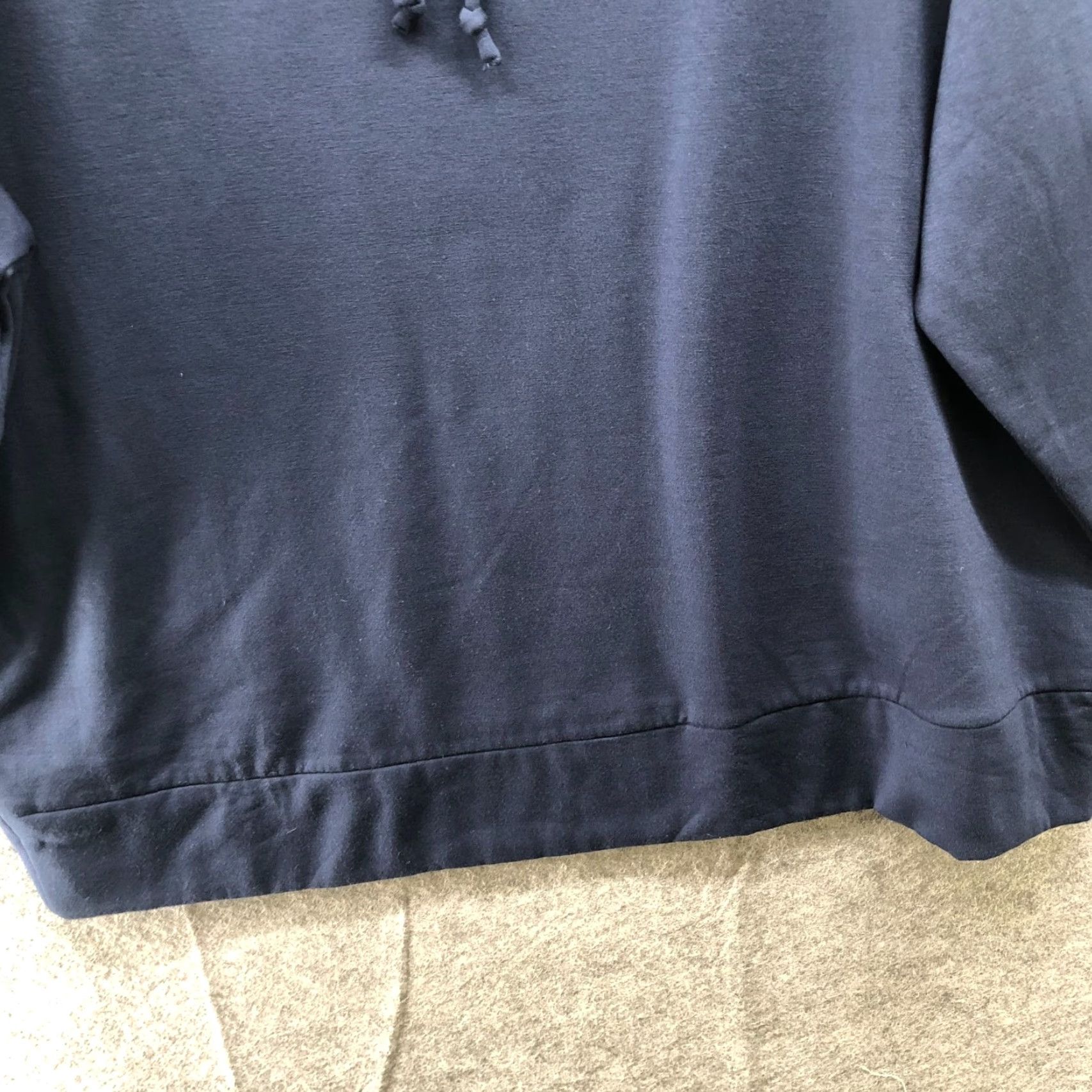 Eddie Bauer Eddie Bauer Hoodie XL Navy Blue Ultra Soft Lightweight Pullover Womens Size XL / US 12-14 / IT 48-50 - 4 Thumbnail