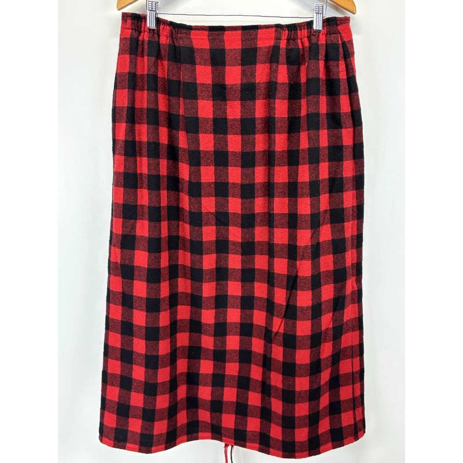 Liz Claiborne VINTAGE Liz Claiborne Blanket Maxi Wrap Skirt Women’s 14 Red Black Buffalo Check 90s Womens Size 36" / US 14 / IT 50 - 5 Thumbnail