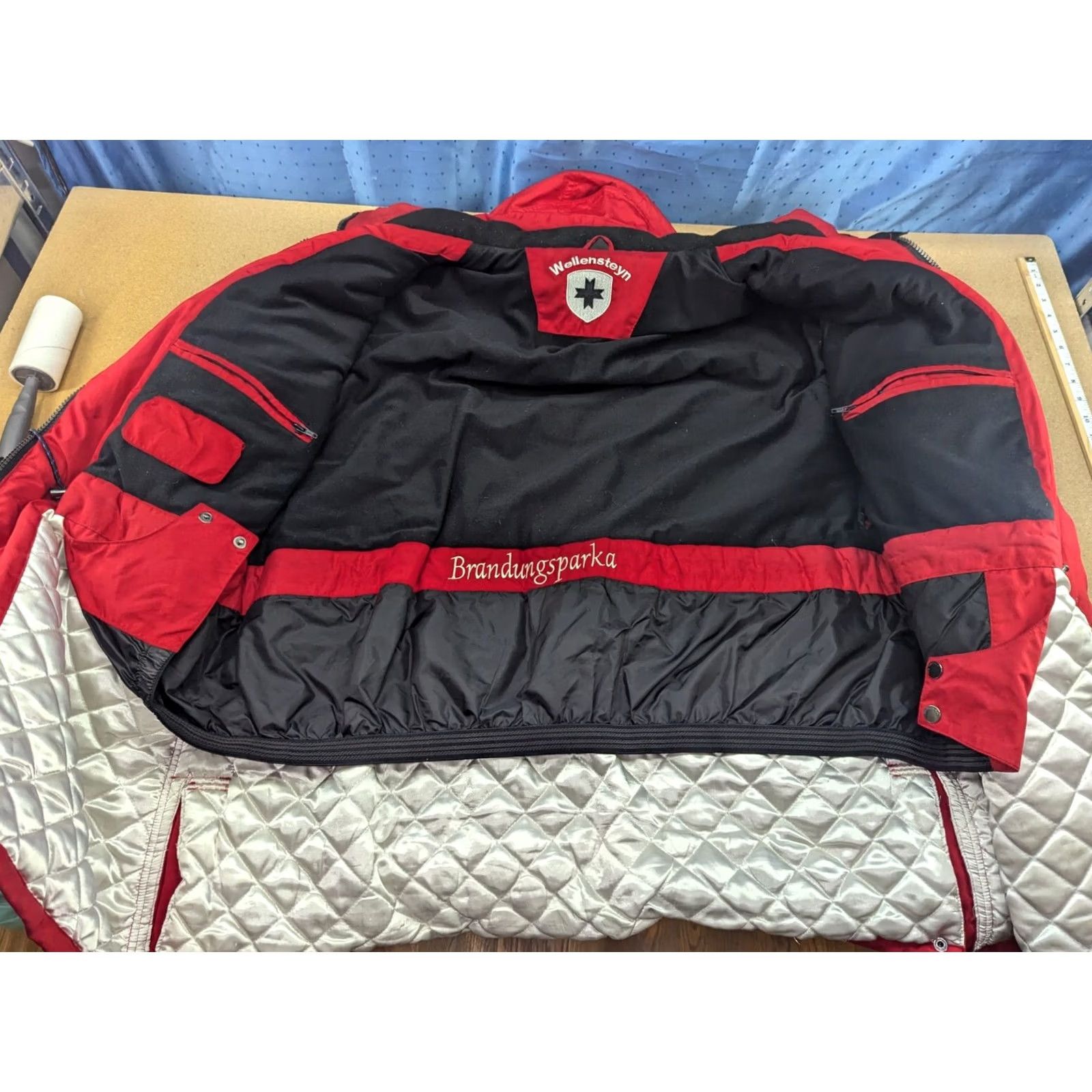 Vintage VINTAGE Wellensteyn Brandungsparka Jacket Men XL Red Waterproof Hooded Parka Mens Size US XL / EU 56 / 4 - 7 Thumbnail