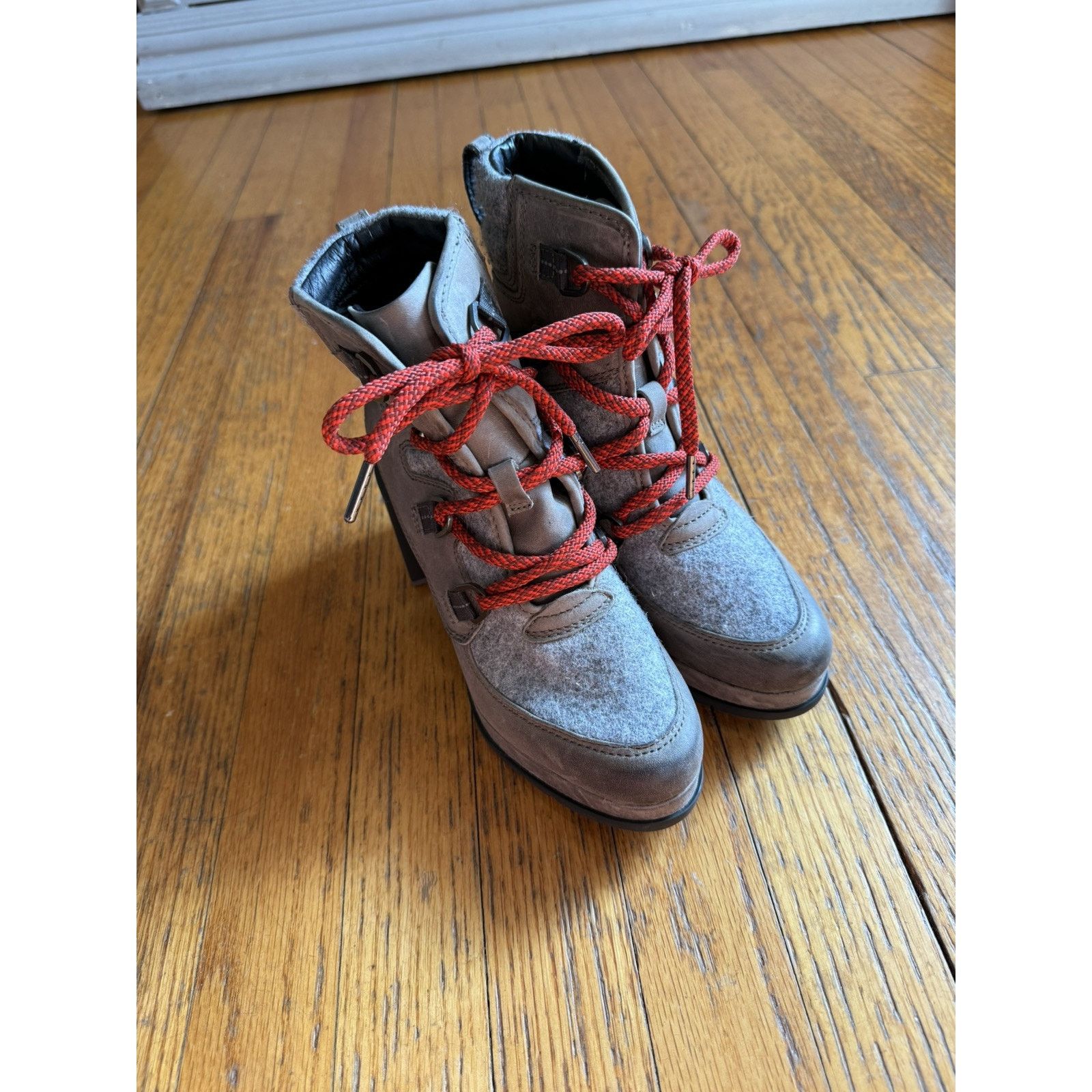 SOREL Sorel Blake Lace Up Booties Chunky Heel Leather Gray Size 7 Size US 7 / IT 37 - 3 Thumbnail