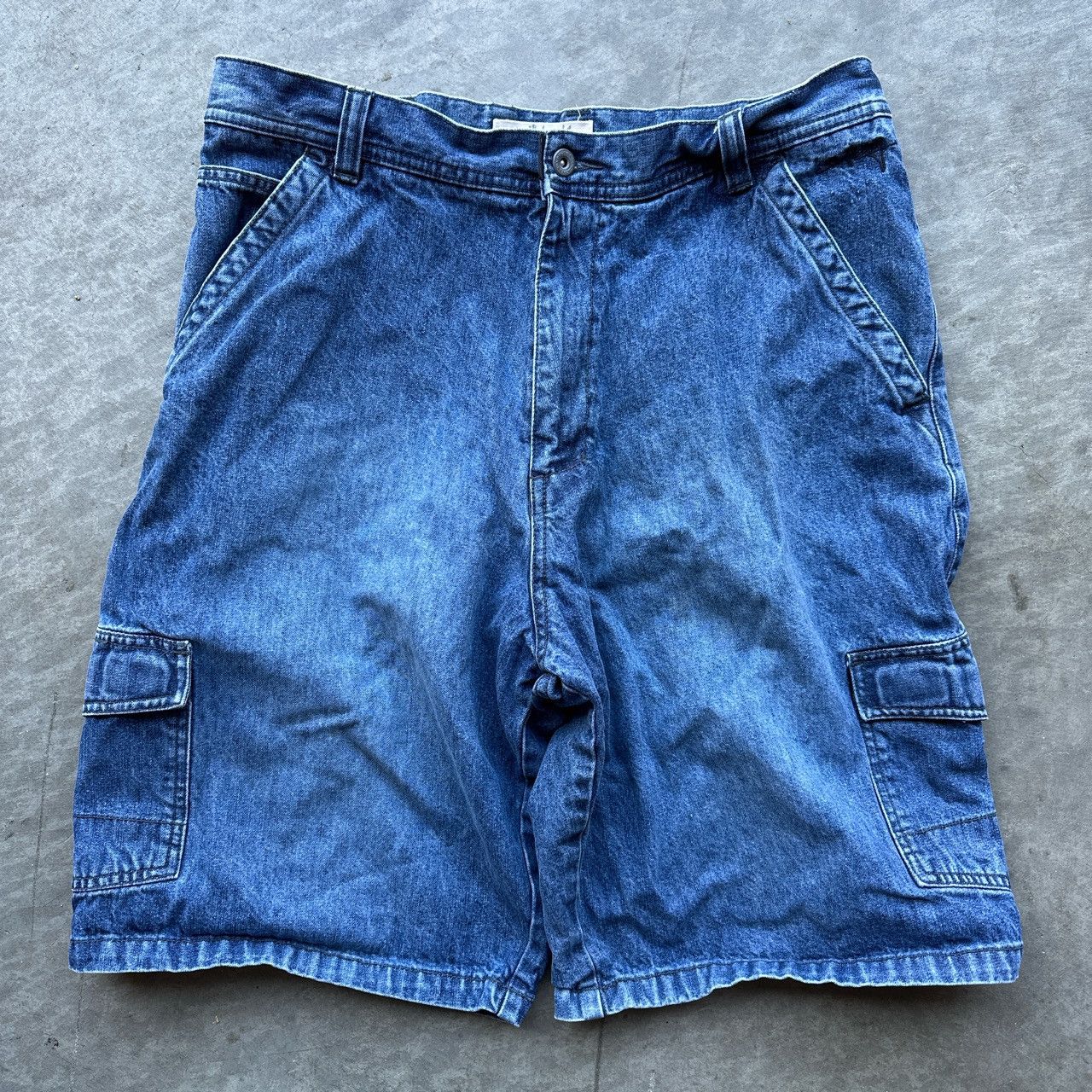 Vintage Vintage Y2K Baggy Billabong Cargo Jorts | Grailed