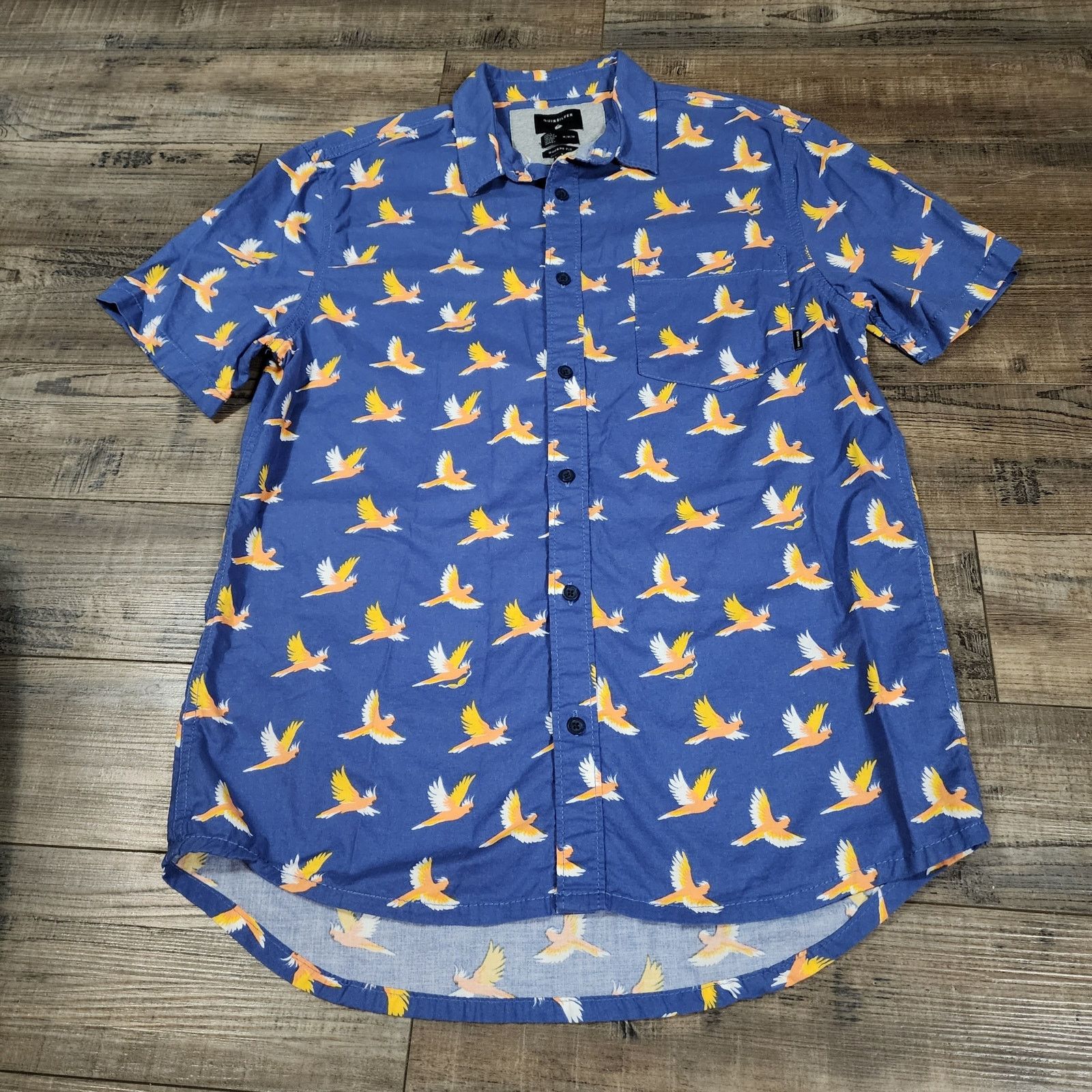 Quiksilver Quicksilver short sleeve button up shirt Mens size M 2341 Size US M / EU 48-50 / 2 - 6 Thumbnail