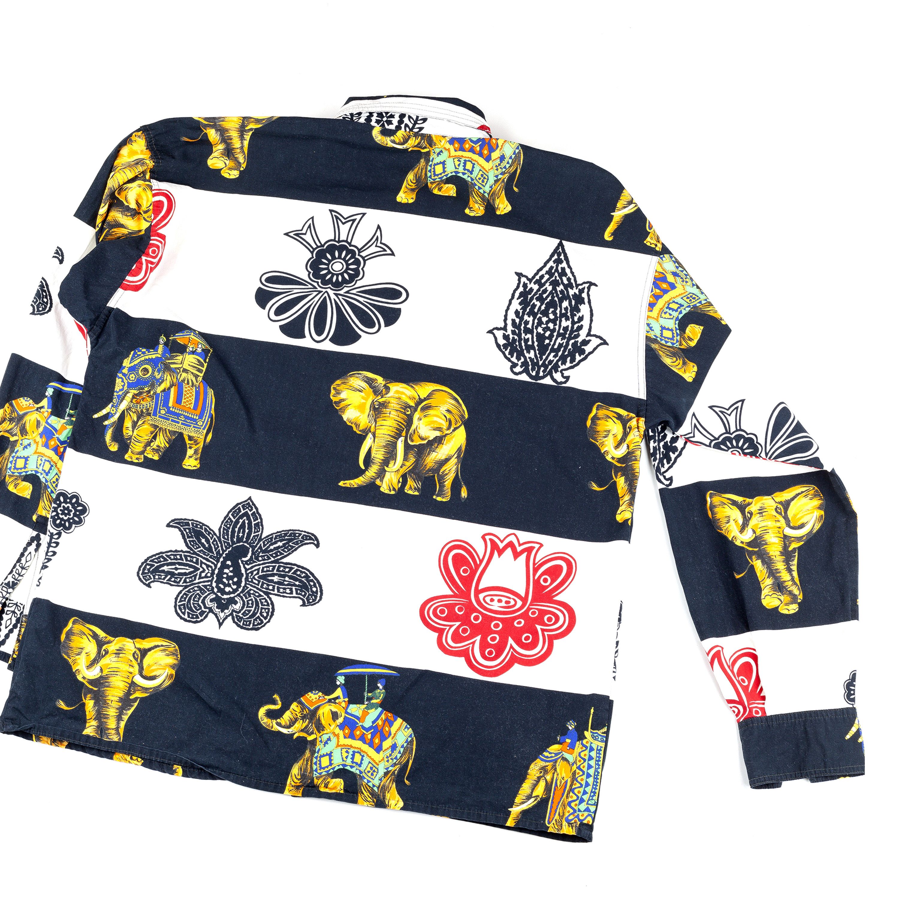 Moschino Versace Jeans Couture Vintage Elephant Button Up Shirt (L) Size US L / EU 52-54 / 3 - 2 Thumbnail