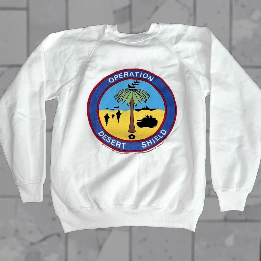 Vintage VINTAGE Operation Desert Storm White Pullover Sweatshirt Mens Size L Size US L / EU 52-54 / 3 - 1 Thumbnail