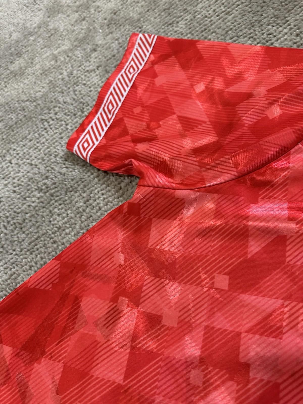 Umbro Umbro Wales 1990/92 Home Football Shirt Soccer Shirt Sz XL Size US XL / EU 56 / 4 - 4 Thumbnail
