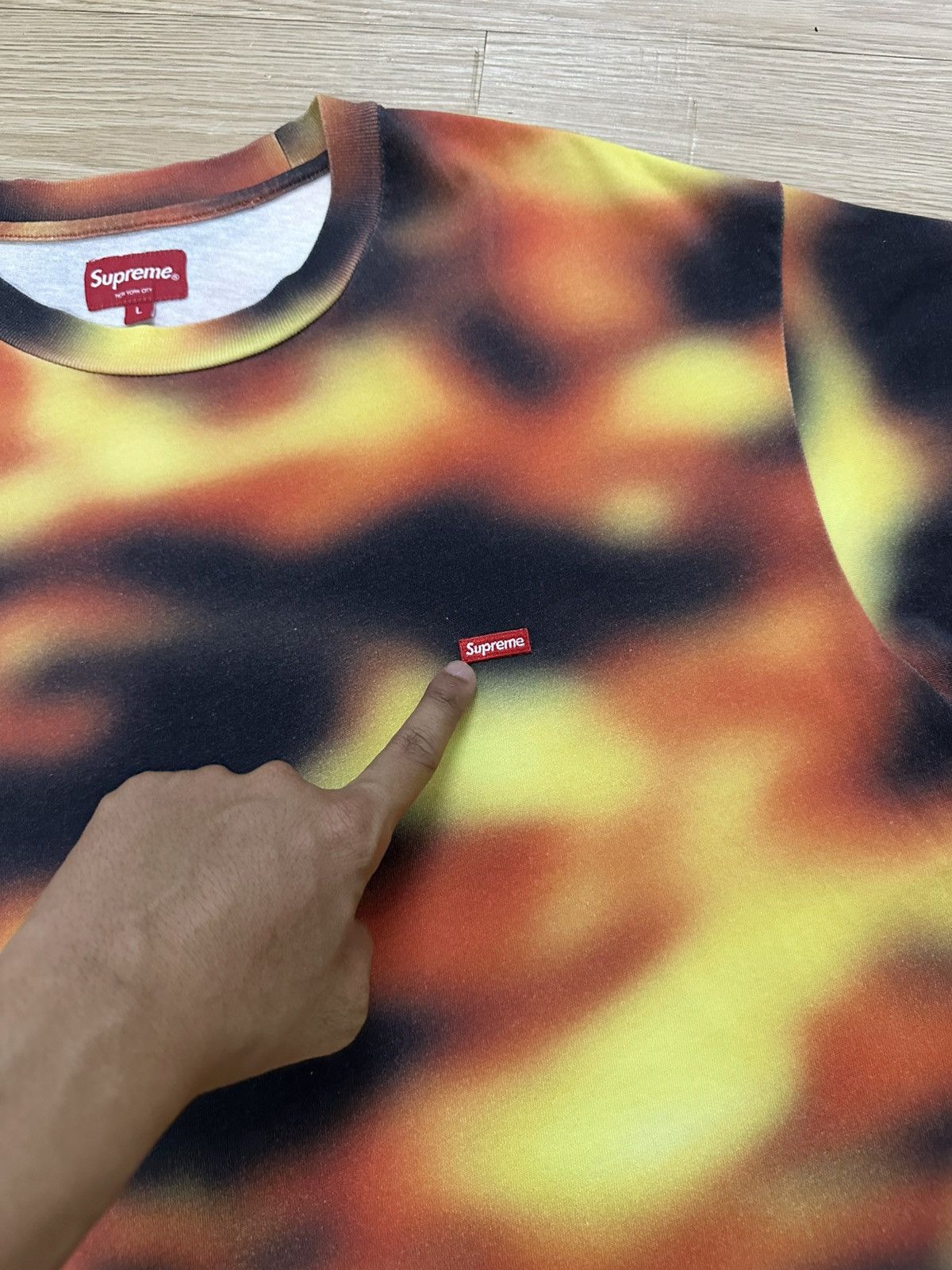 Supreme Rare And Beautiful Supreme SS23 Small Box Logo Flame Tee Size US L / EU 52-54 / 3 - 6 Thumbnail
