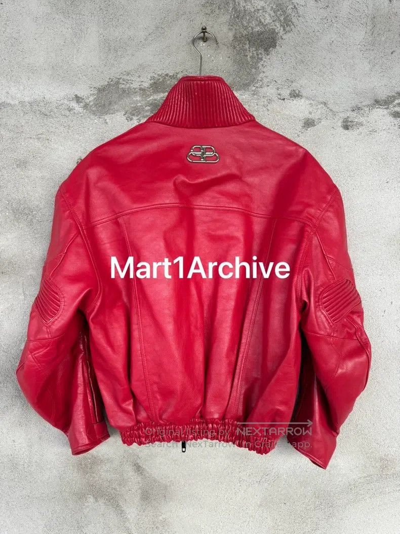 Balenciaga Balenciaga size 32 Buckle biker leather jacket Size XS / US 0-2 / IT 36-38 - 1 Thumbnail