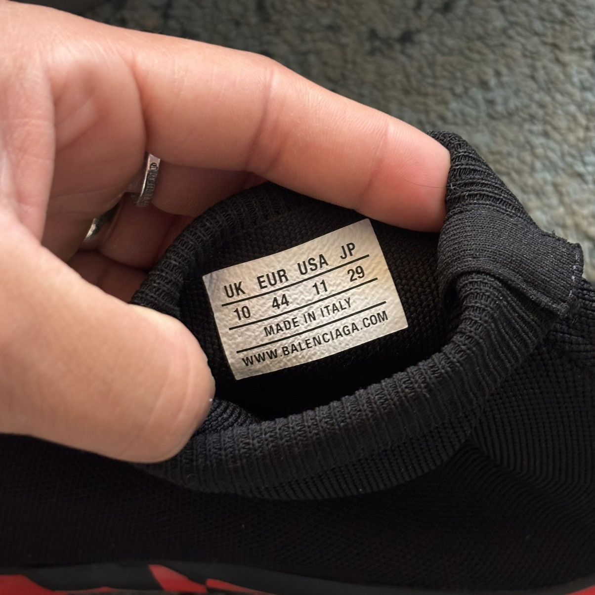 Balenciaga Balenciaga Speed 2.0 Graffiti Black Red Size 11 Worn Lightly Size US 11 / EU 44 - 6 Thumbnail