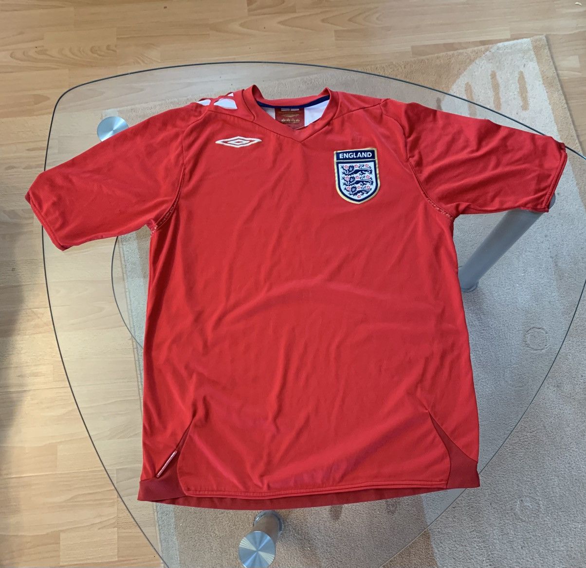 Umbro Umbro England National Team 2006 Jersey Size US M / EU 48-50 / 2 - 1 Thumbnail