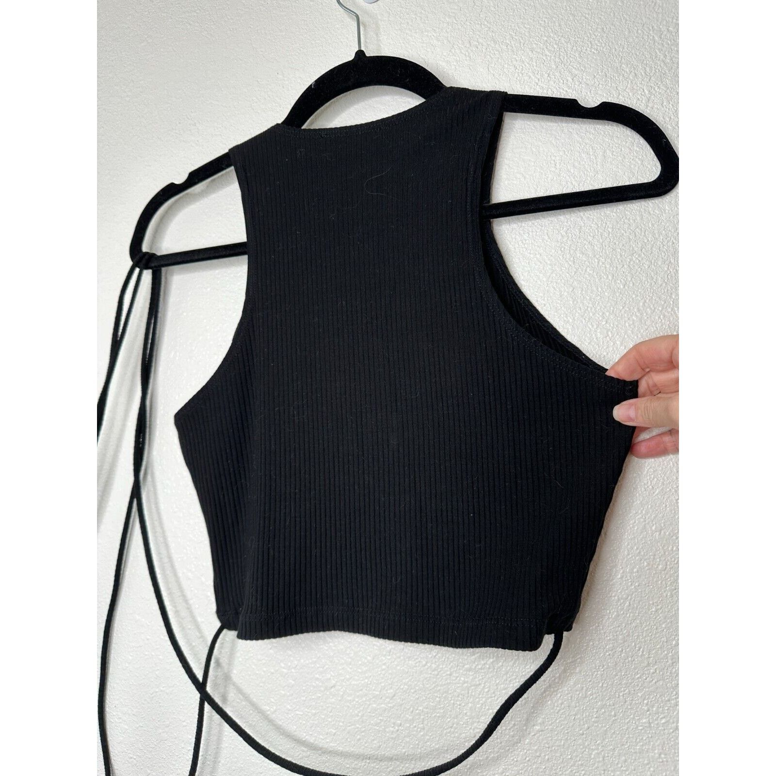 Reformation Reformation Black Knit V-Neck Crop Tank Tie Wrap Waist S Size S / US 4 / IT 40 - 7 Thumbnail