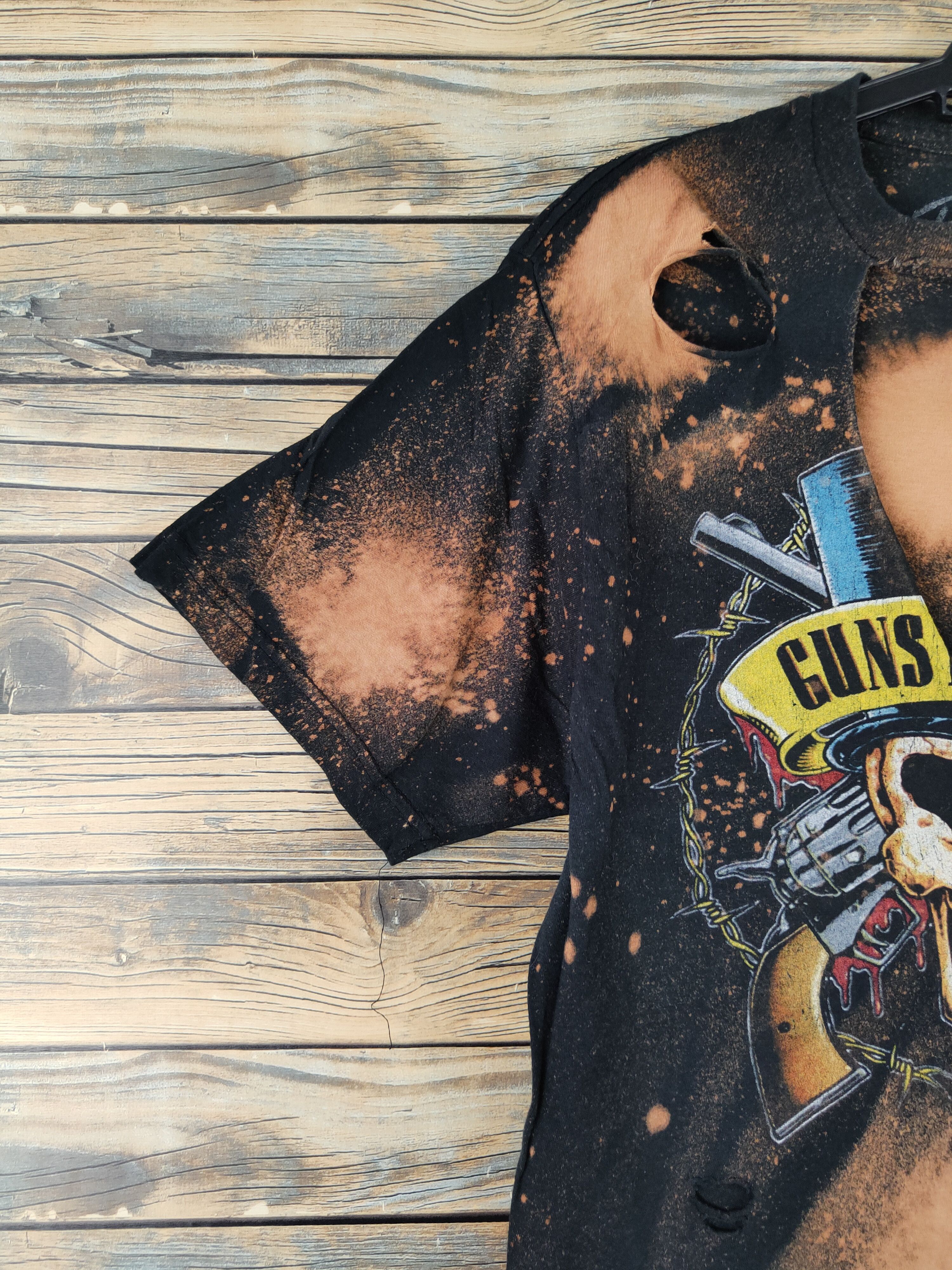 Band Tees × Guns N' Roses DL Guns & Roses acid wash Black Ripped Short Sleeve Tee #995 Size US M / EU 48-50 / 2 - 5 Thumbnail