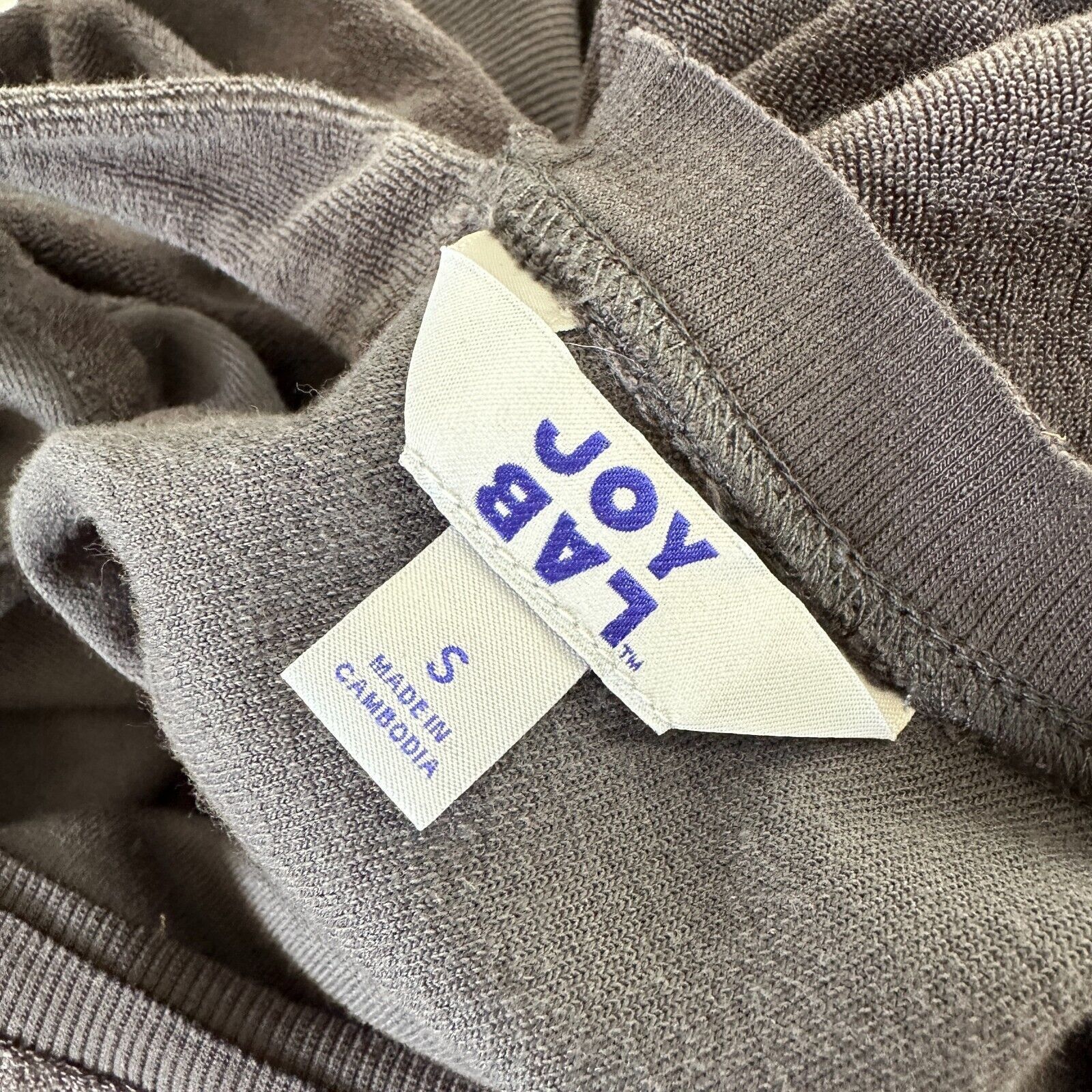 Other Joy Lab Gray Long Sleeve Crop Sweater Faux Wrap Open VBack S Size S / US 4 / IT 40 - 8 Thumbnail