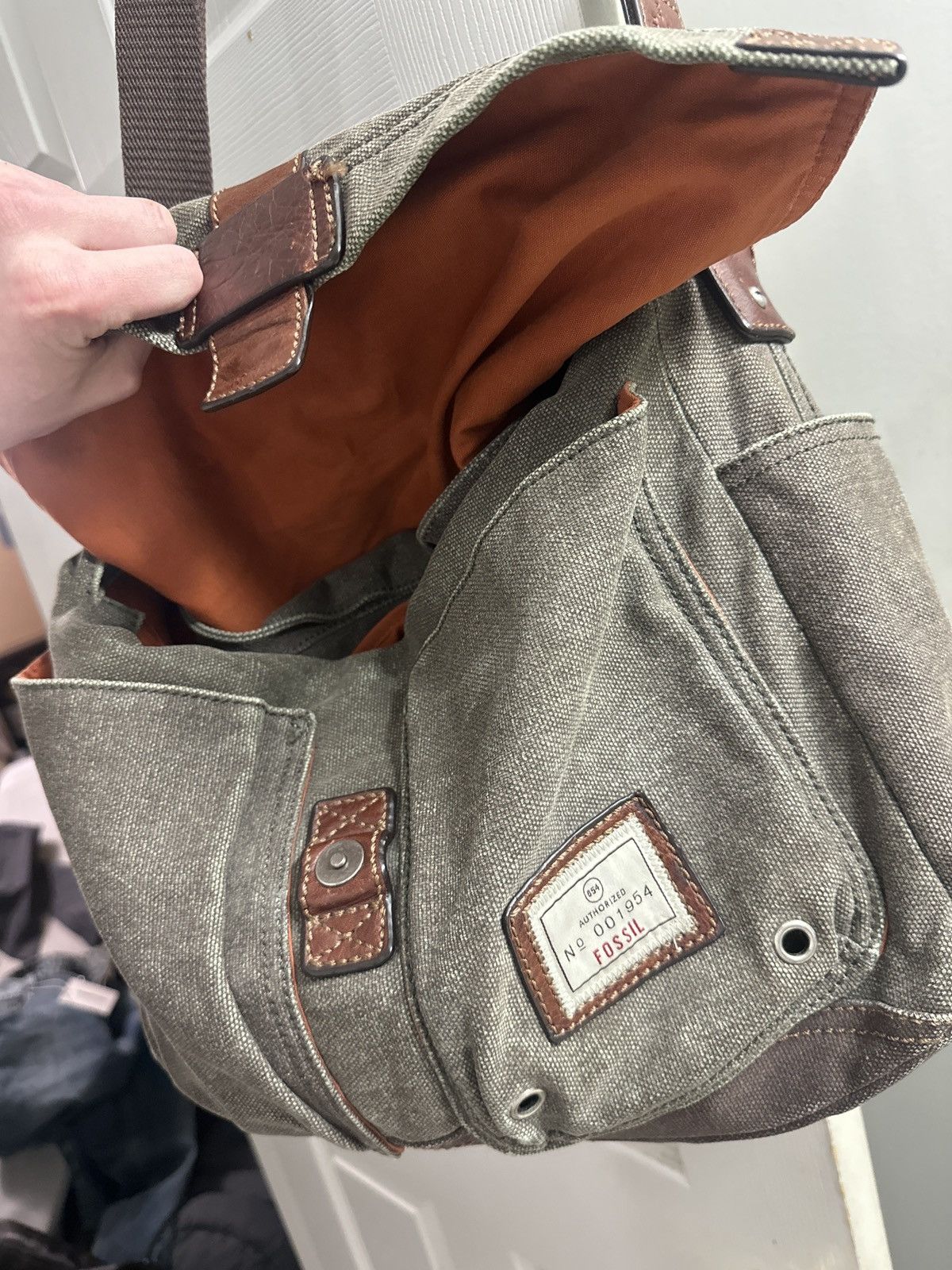 Fossil × Vintage Vintage 054 Authorized No 001954 Fossil Bag | Grailed
