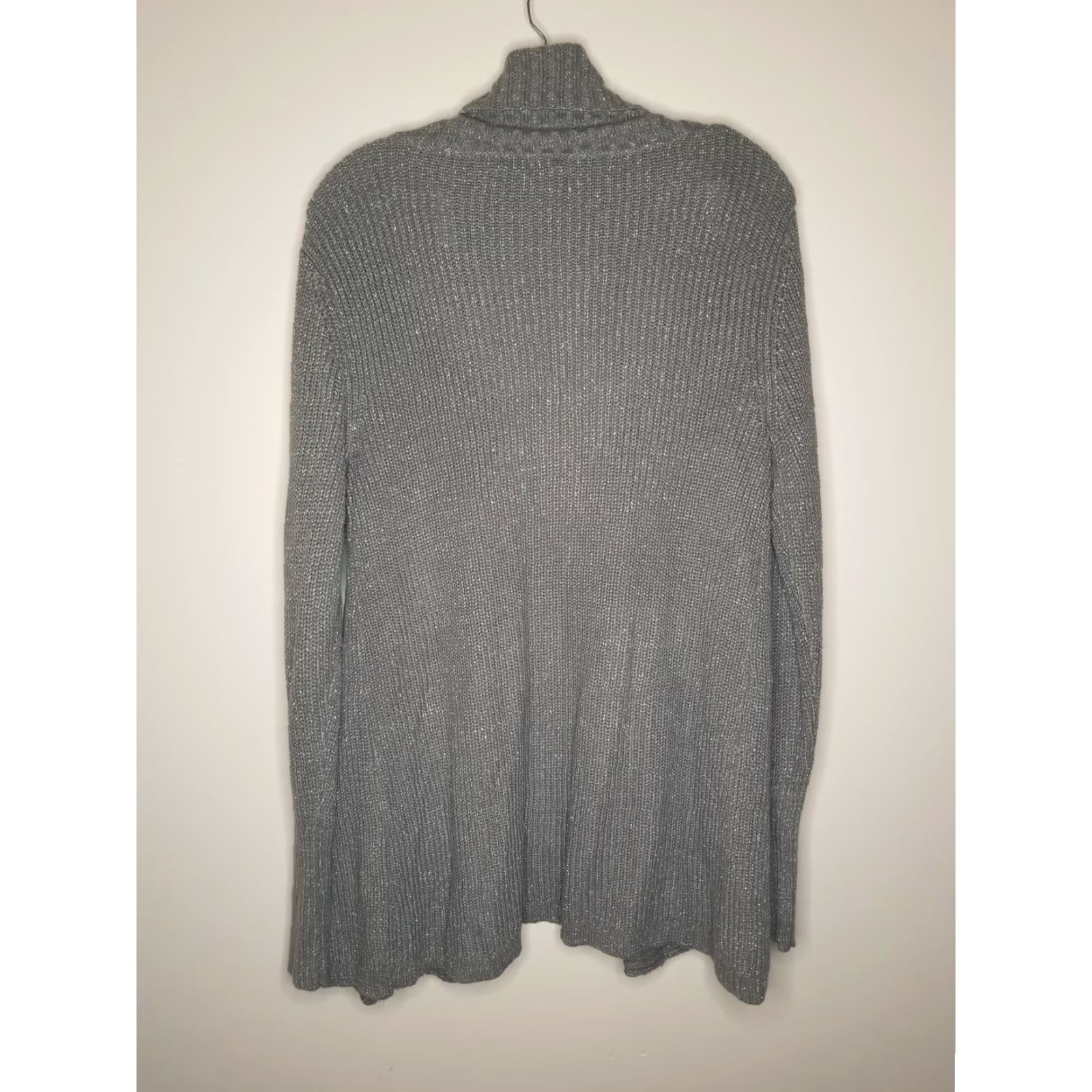 Vintage VINTAGE? No, it's not vintage. Willow Bay Cardigan Gray Women's XL Sweater NWT Size XL Sperkles Size XL / US 12-14 / IT 48-50 - 5 Thumbnail