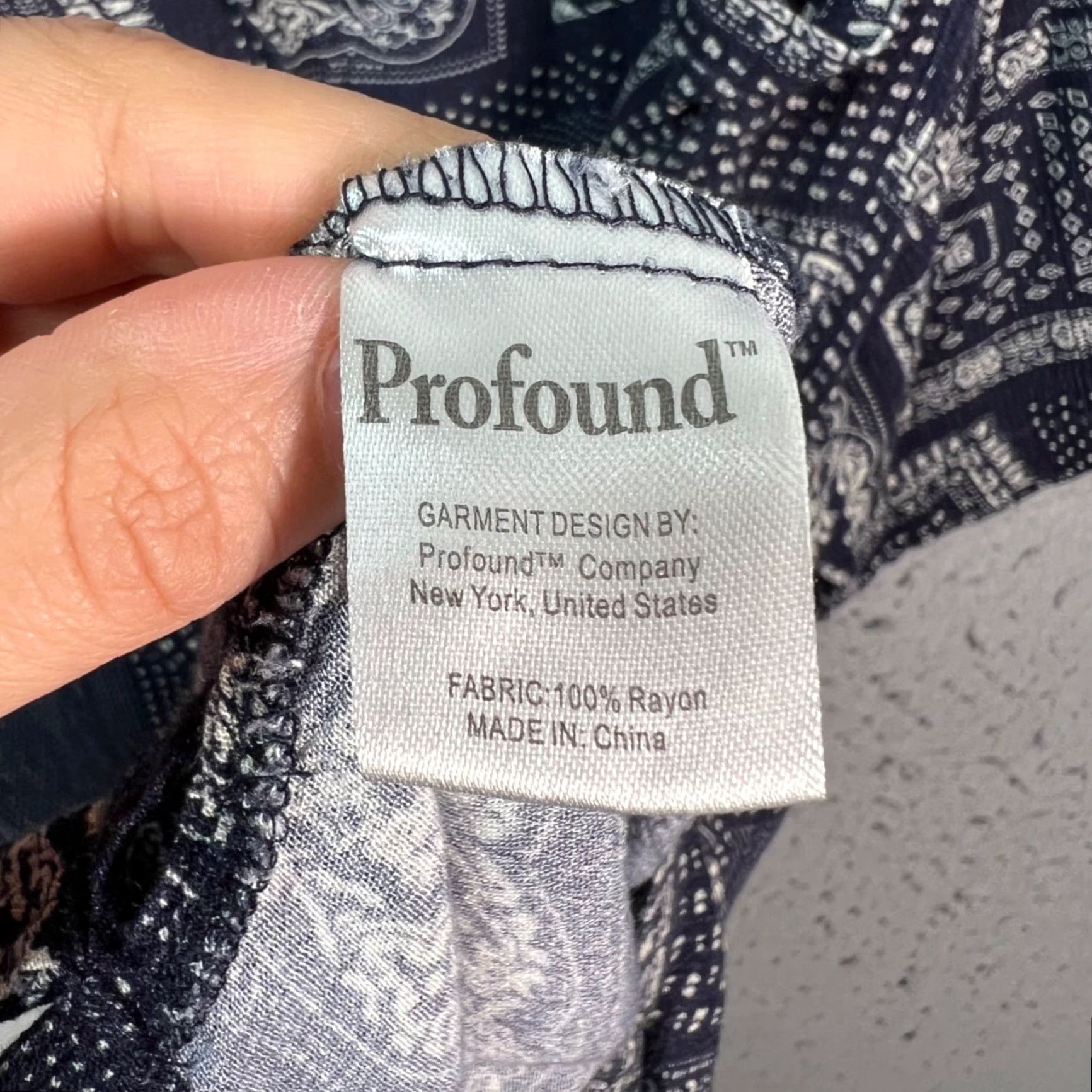 Vintage Profound Mens Medium Bandana Print Button-Up Shirt Blue & White Rayon Cotton Casual Shirt Size US M / EU 48-50 / 2 - 4 Thumbnail
