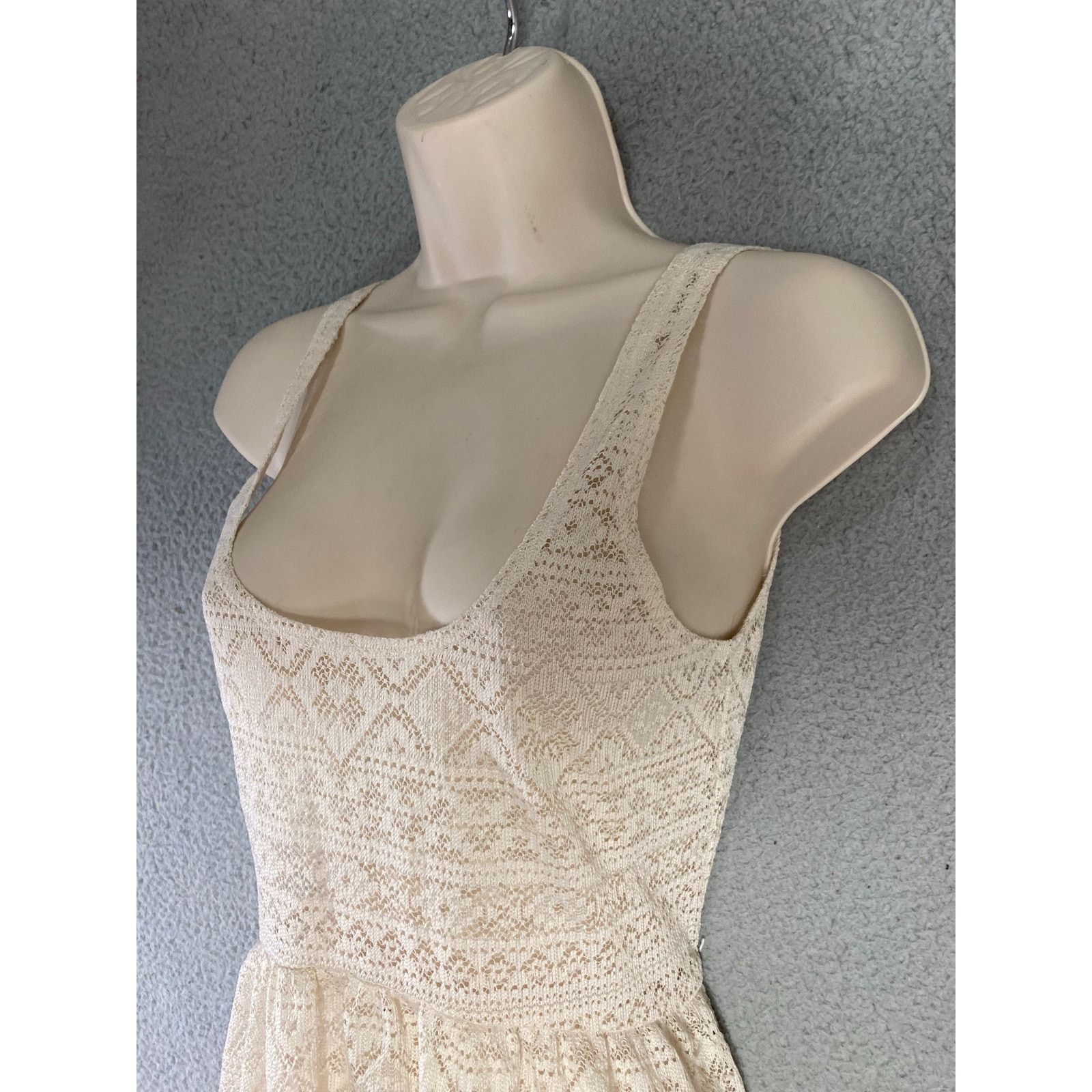Kirra Kirra Women's XS White Crochet Sleeveless Short Summer Dress Size XS / US 0-2 / IT 36-38 - 5 Thumbnail
