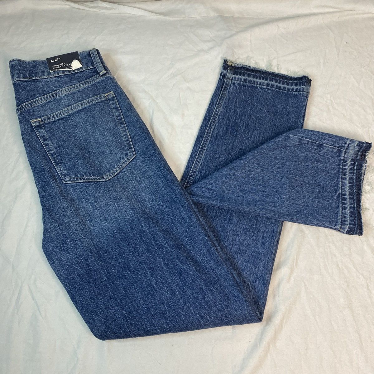Gap GAP High Rise Women's Jeans Distressed Button 4/27 Tall, NWT Size 27" / US 4 / IT 40 - 1 Thumbnail