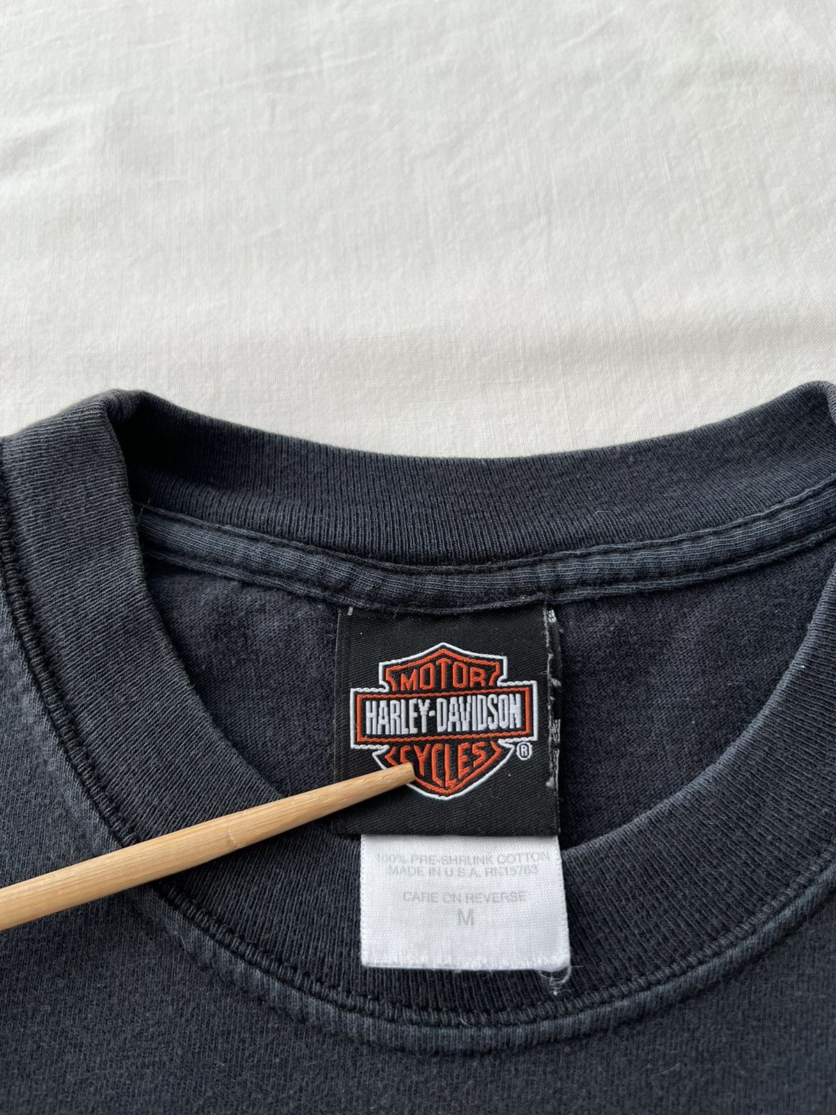 Harley Davidson Vintage 2005 Harley Davidson Tribal Flames Y2k Black T-shirt Size US M / EU 48-50 / 2 - 12 Thumbnail