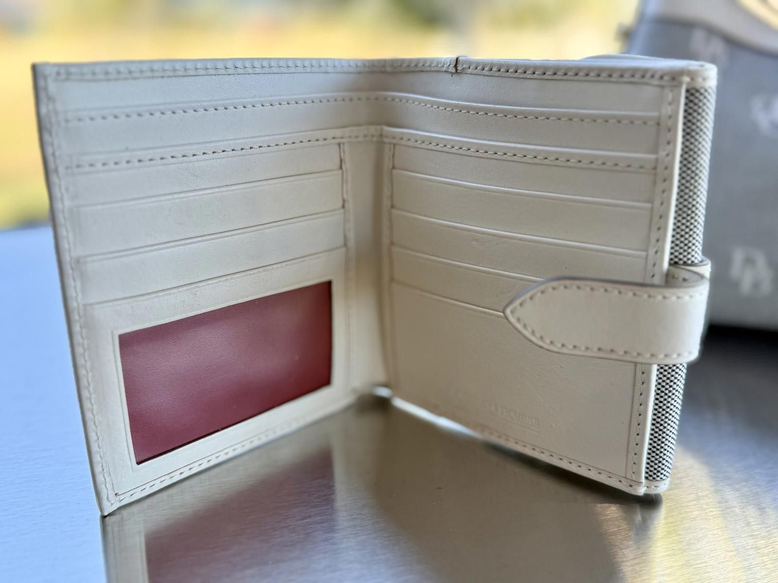 Dooney & Bourke Dooney & Bourke White Leather/Canvas HoboBag Matching Wallet Size ONE SIZE - 8 Thumbnail
