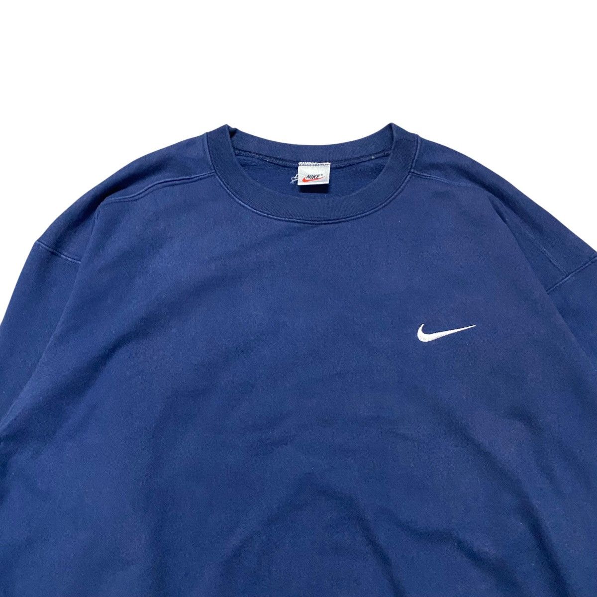 Vintage Vintage 90s Nike Sweatshirt Boxy Navy Blue Size US L / EU 52-54 / 3 - 3 Thumbnail