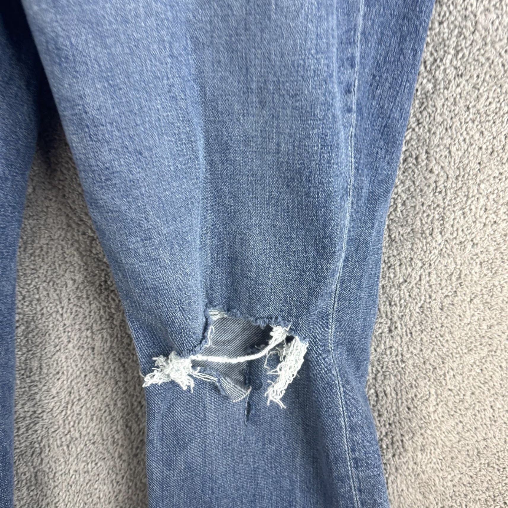 Abercrombie & Fitch Abercrombie & Fitch Jeans Womens 30 Slim Straight Ultra High Rise Curve Love Denim Blue 5-Pocket Distressed Stretch Womens Jeans Size 30" / US 8 / IT 44 - 5 Thumbnail