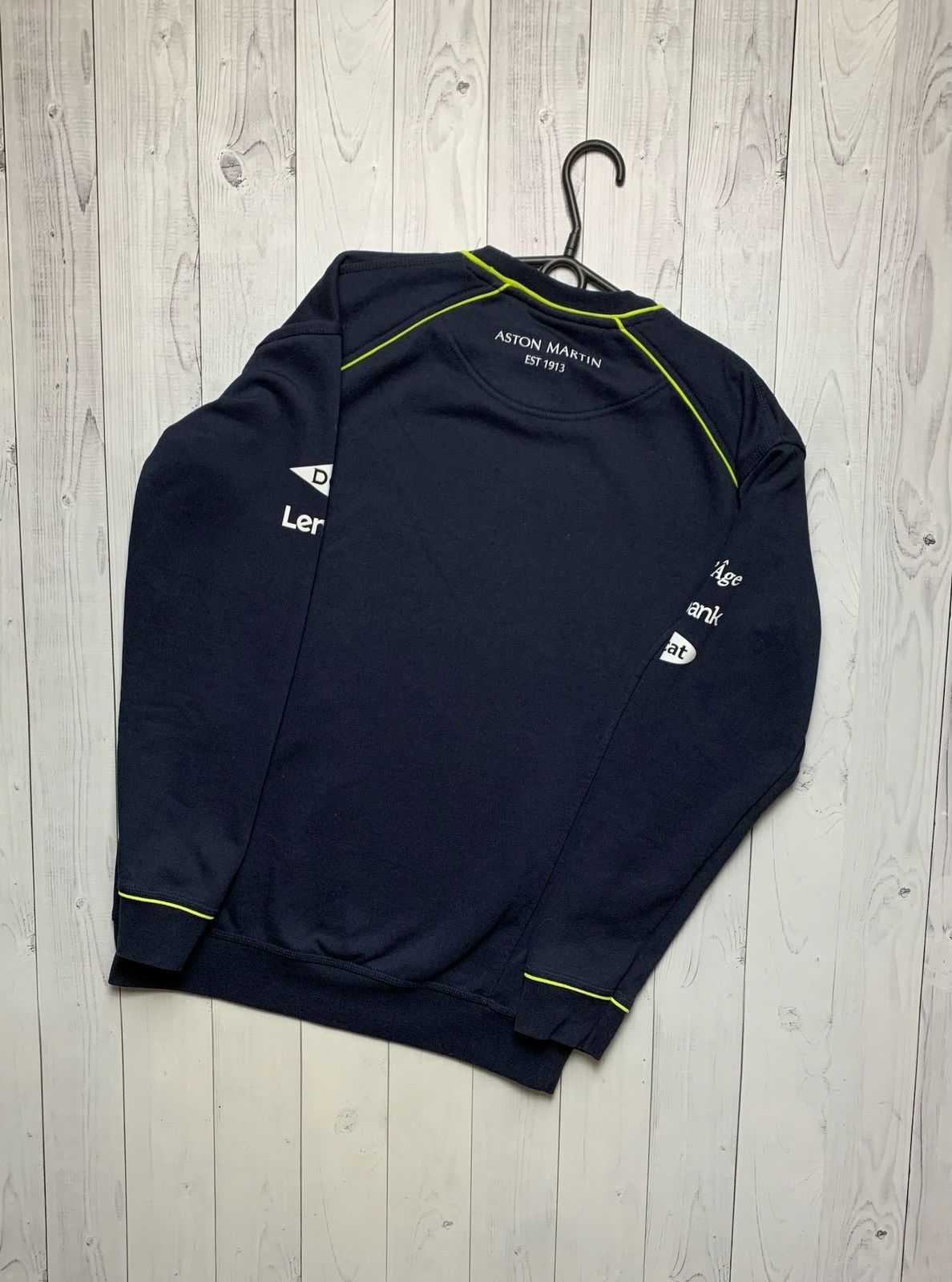Vintage Vintage Aston Martin racing sweatshirt size M logo Size US M / EU 48-50 / 2 - 5 Thumbnail