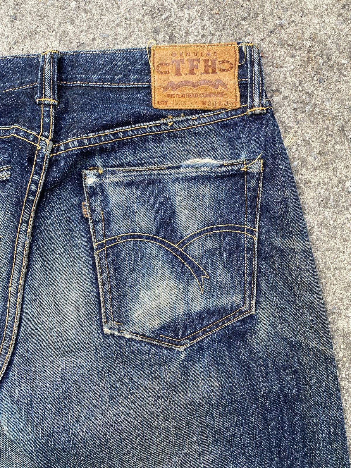 The Flat Head Lot 3005-22 The Flat Head Selvedge Honeycomb Distressed Size US 29 - 16 Thumbnail