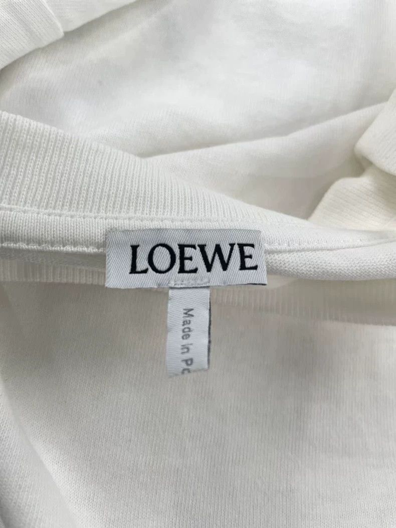 Loewe LOEWE Short sleeve T-shirt M size with gold logo and jewel Size M / US 6-8 / IT 42-44 - 2 Thumbnail