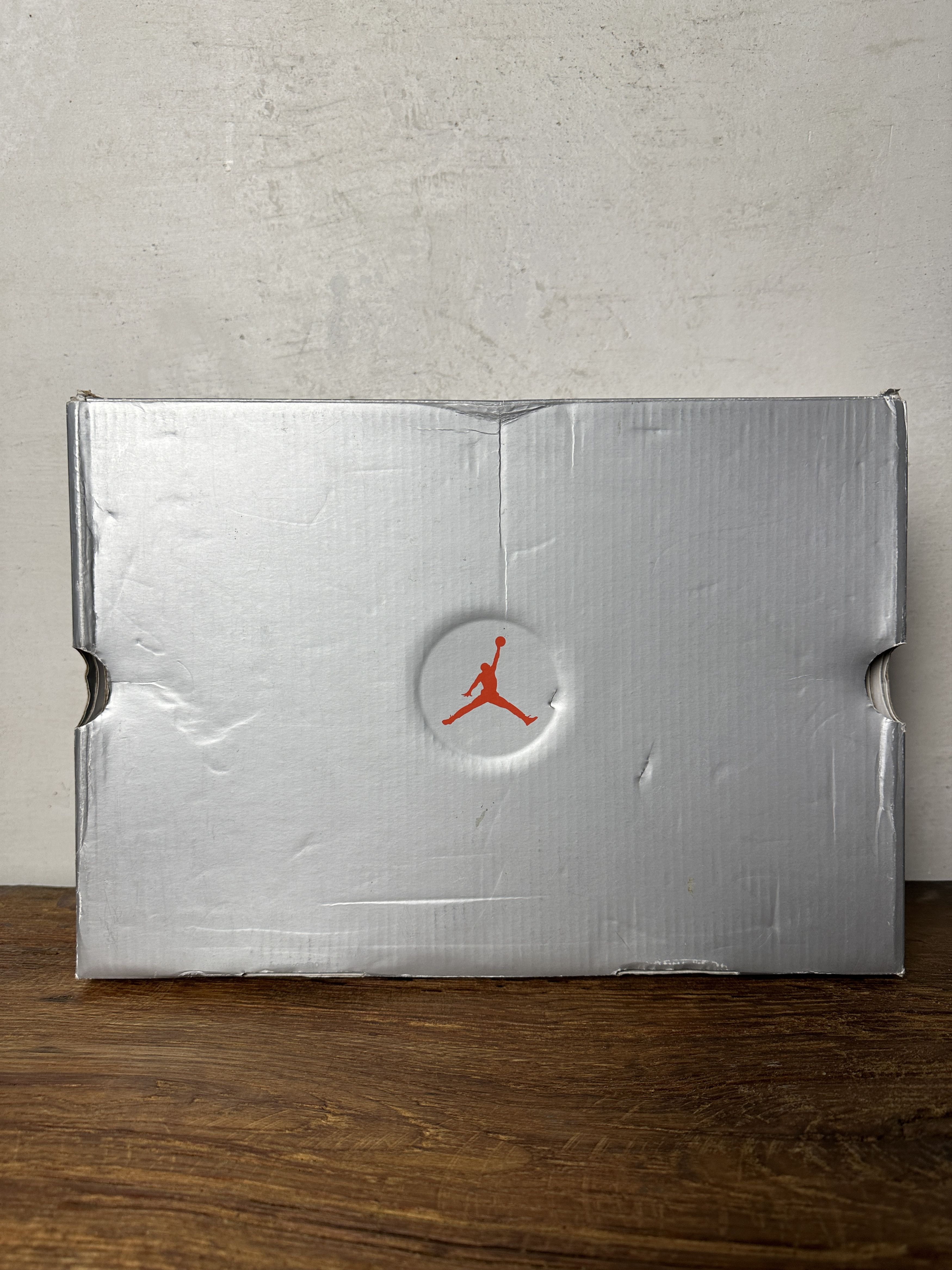 Jordan Brand Nike Air Jordan 13 Retro White Size US 7 / EU 40 - 16 Thumbnail