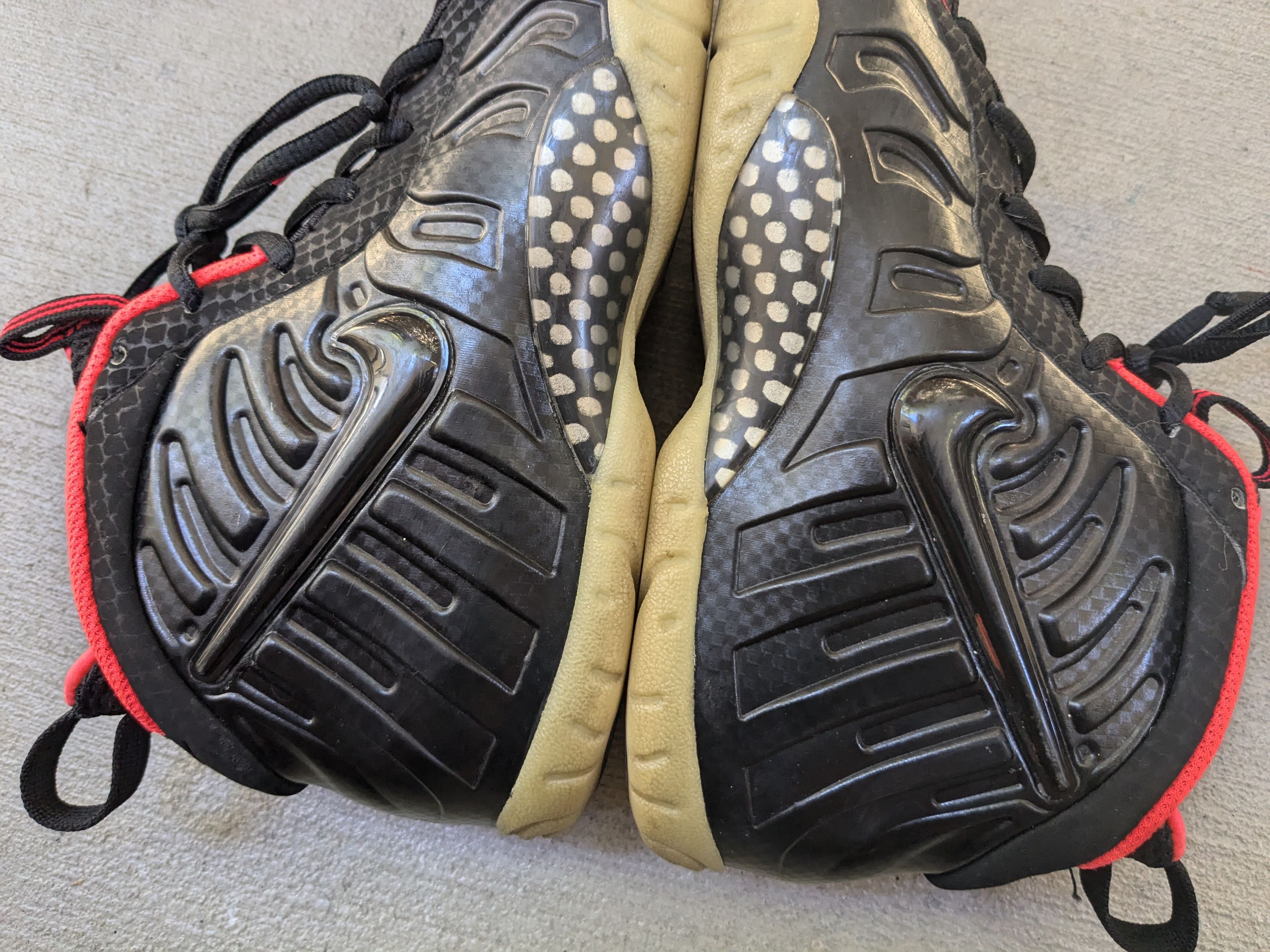 Nike Nike Air Youth Kids Foamposite Pro Yeezy 6.5Y 644792-001 Size US 6.5 / EU 39-40 - 10 Thumbnail