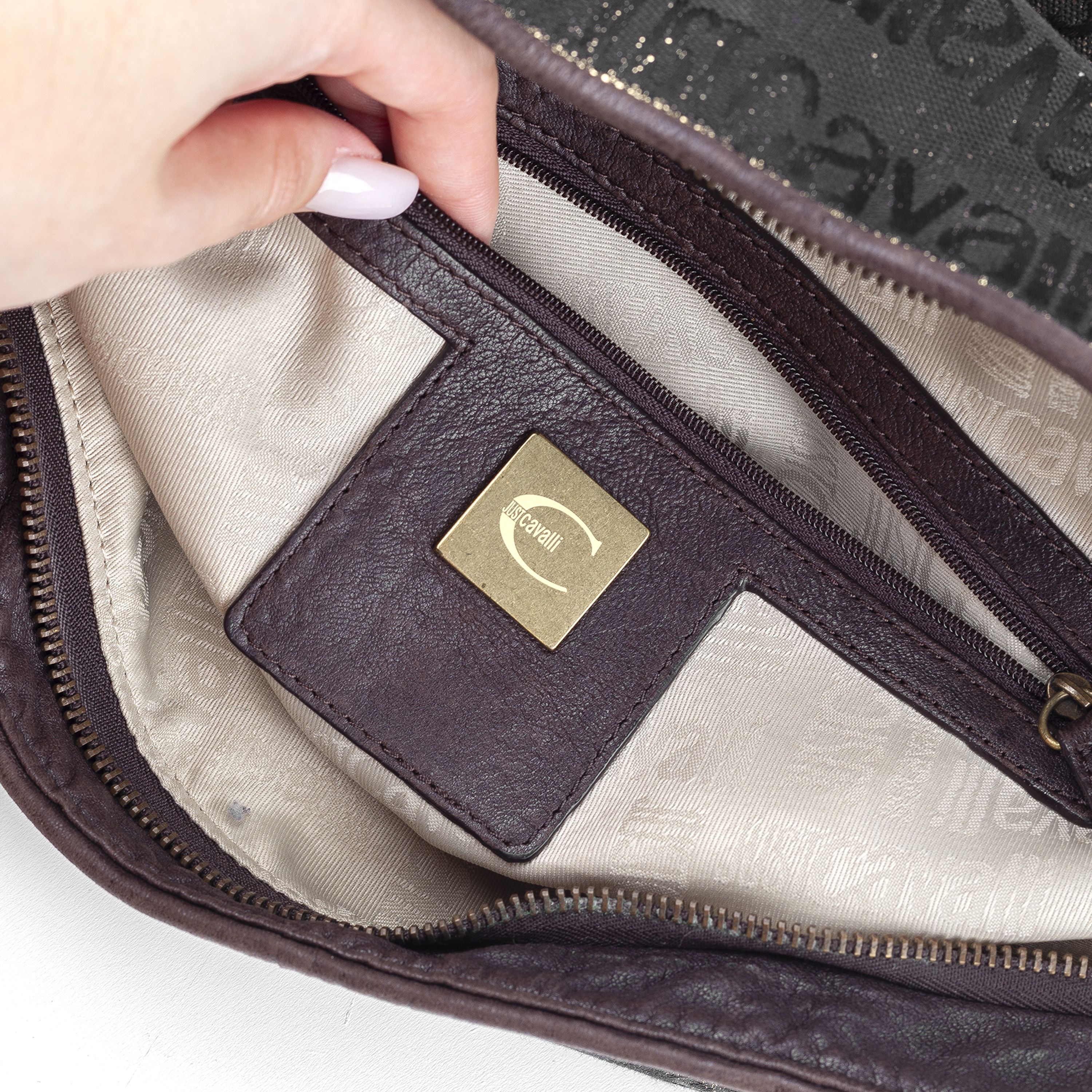 Just Cavalli Just Cavalli Vintage Monogram Black/Gold Shoulder Bag Size ONE SIZE - 10 Thumbnail