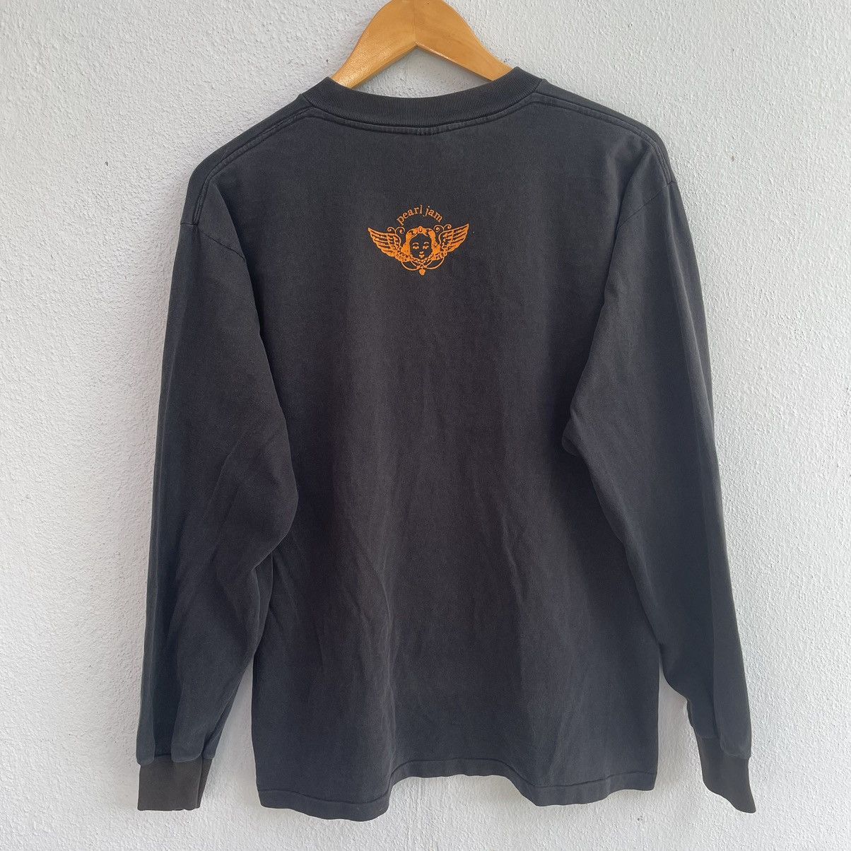 Band Tees × Vintage Vintage 90s Pearl jam Vitalogy album longsleeve shirt Size US L / EU 52-54 / 3 - 5 Thumbnail
