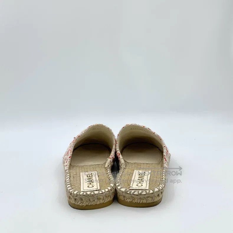 Chanel Chanel Colour-matched logo woven tweed fisherman's head sl Size US 5.5 / IT 35.5 - 4 Thumbnail