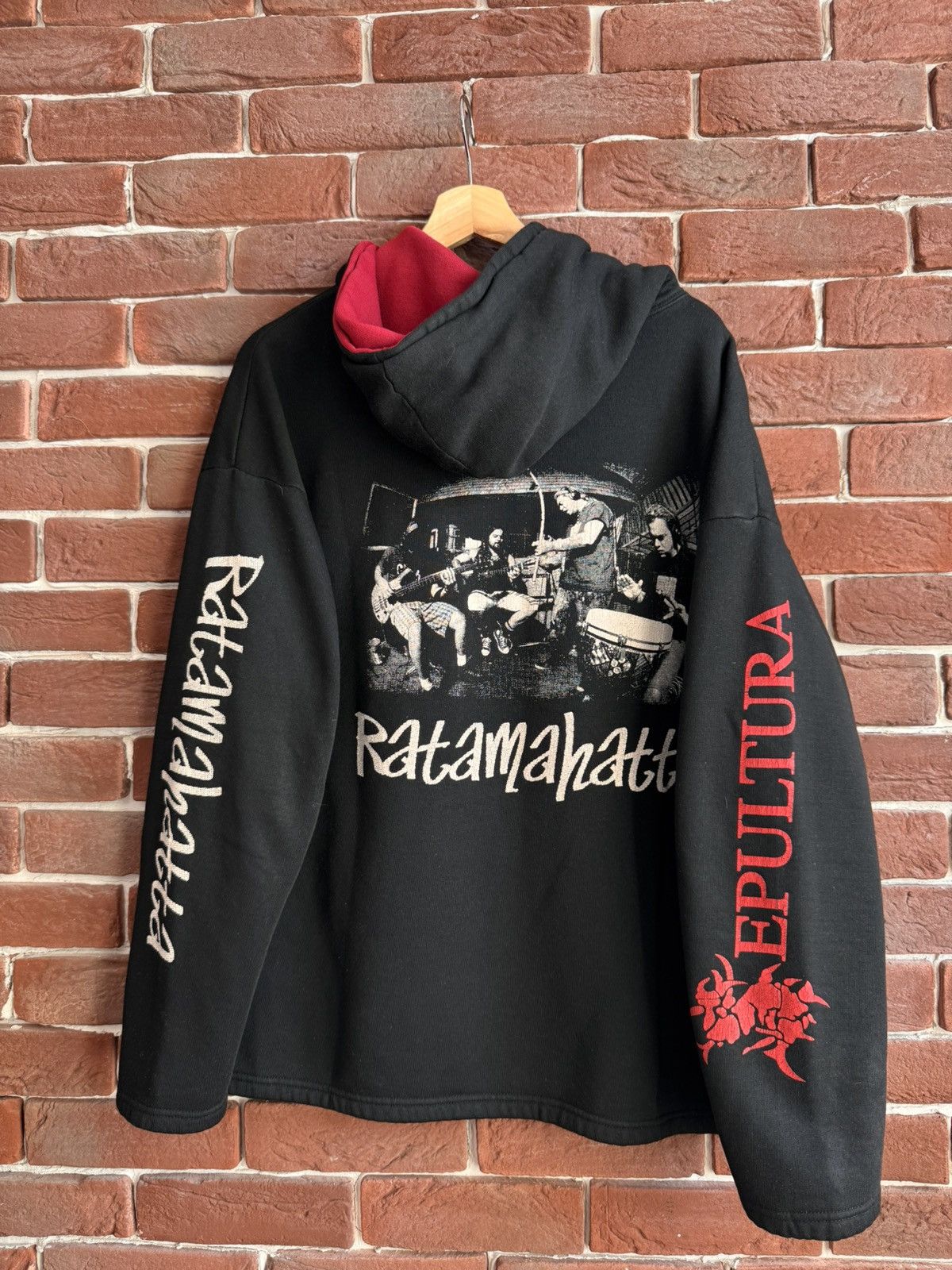 Band Tees Rare 1996 Sepultura Roots Metal Band Hoodie 90s Grail XL Size US XL / EU 56 / 4 - 2 Thumbnail