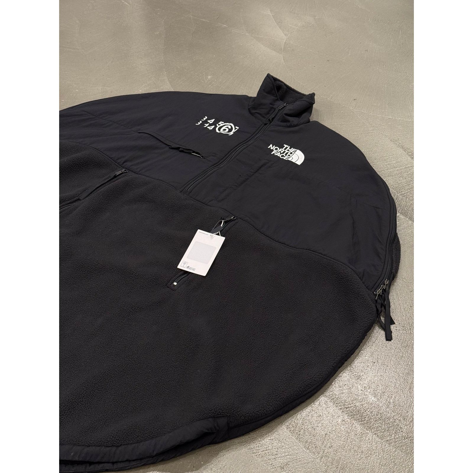 Maison Margiela 2018 Margiela x The North Face runway circular vest jacket Size US S / EU 44-46 / 1 - 5 Thumbnail