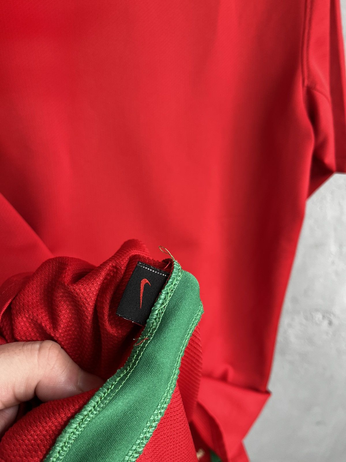 Nike Portugal football shirt 2008 Soccer Nike Jersey National Size US M / EU 48-50 / 2 - 13 Thumbnail