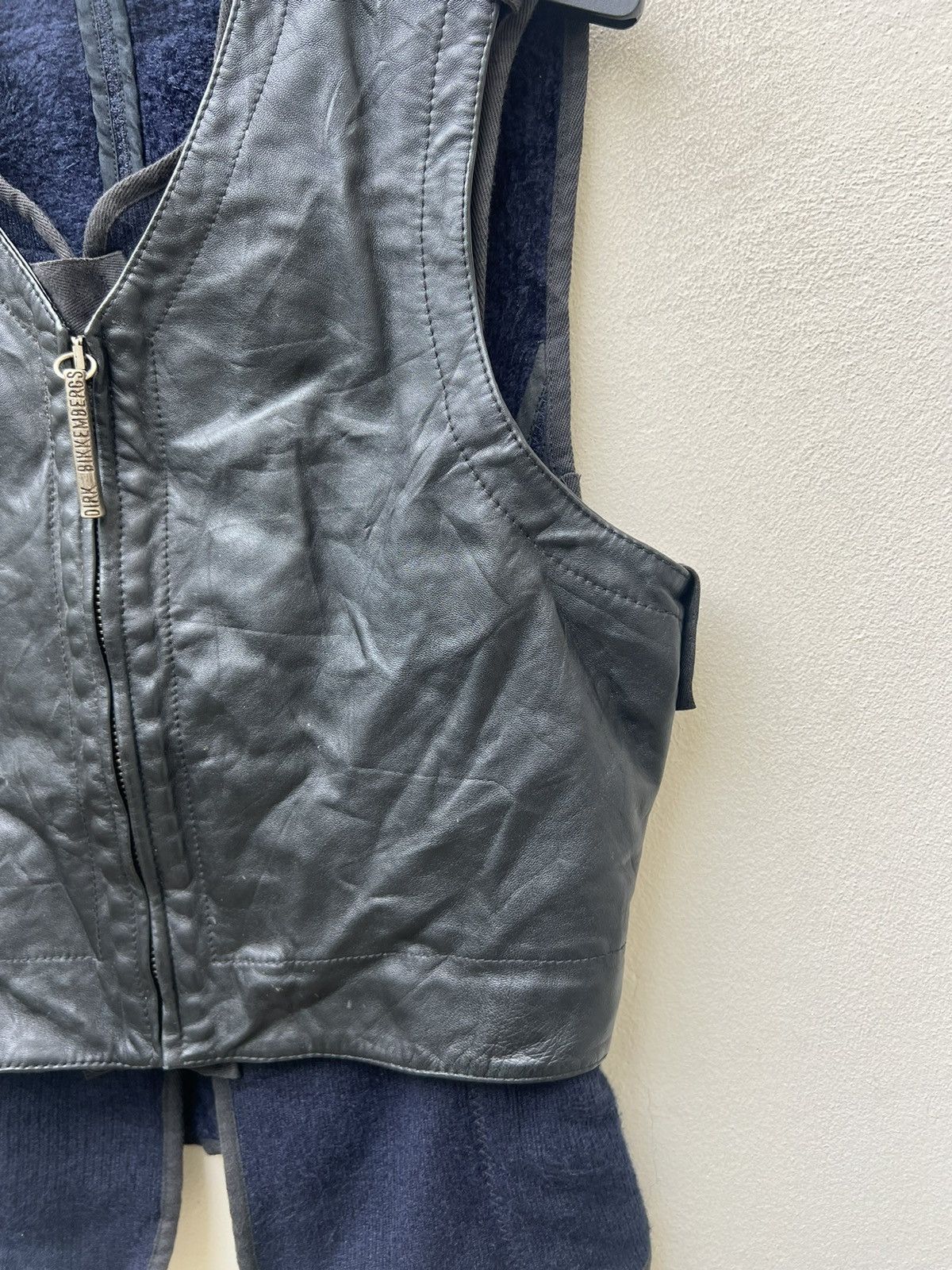 Dirk Bikkembergs × Vintage Vintage 90s DIRK BIKKEMBERGS Detachable Linig Leather Vest Size US M / EU 48-50 / 2 - 12 Thumbnail