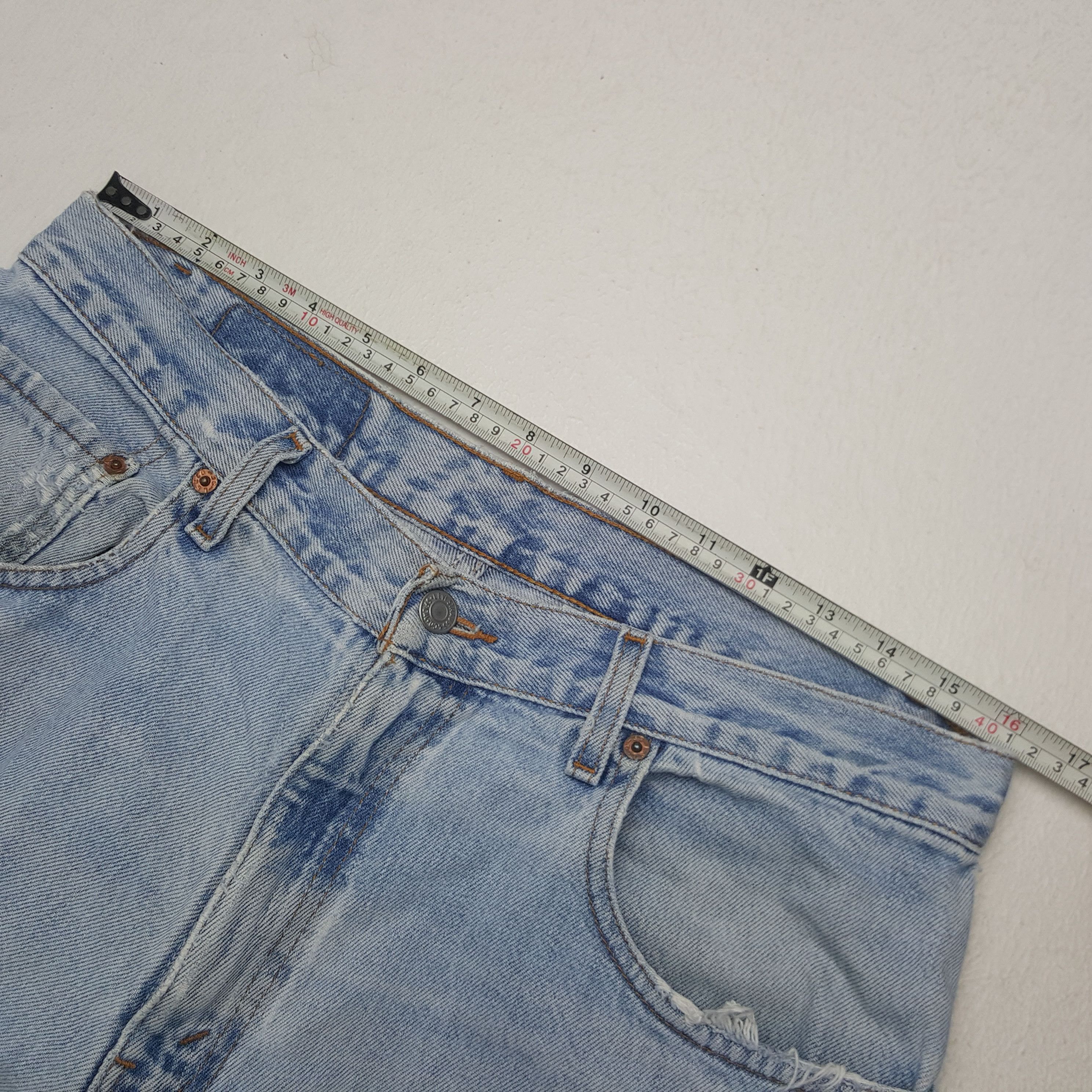 Levi's × Vintage Vintage Levi's 560 Distressed Style Denim Jeans Size US 32 / EU 48 - 7 Thumbnail
