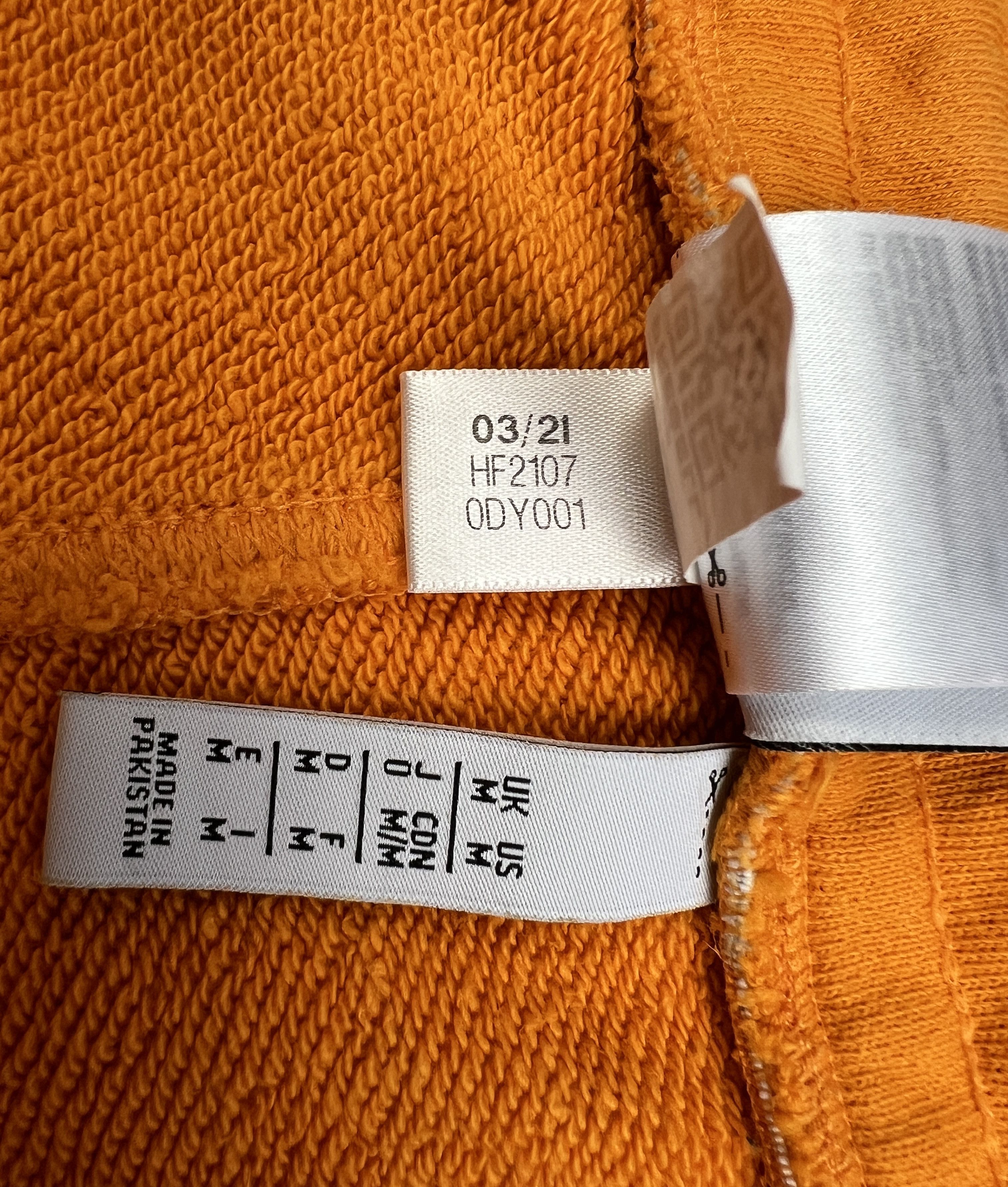 Adidas Adidas Originals Trefoil Shorts Bright Orange M Size US 32 / EU 48 - 18 Thumbnail