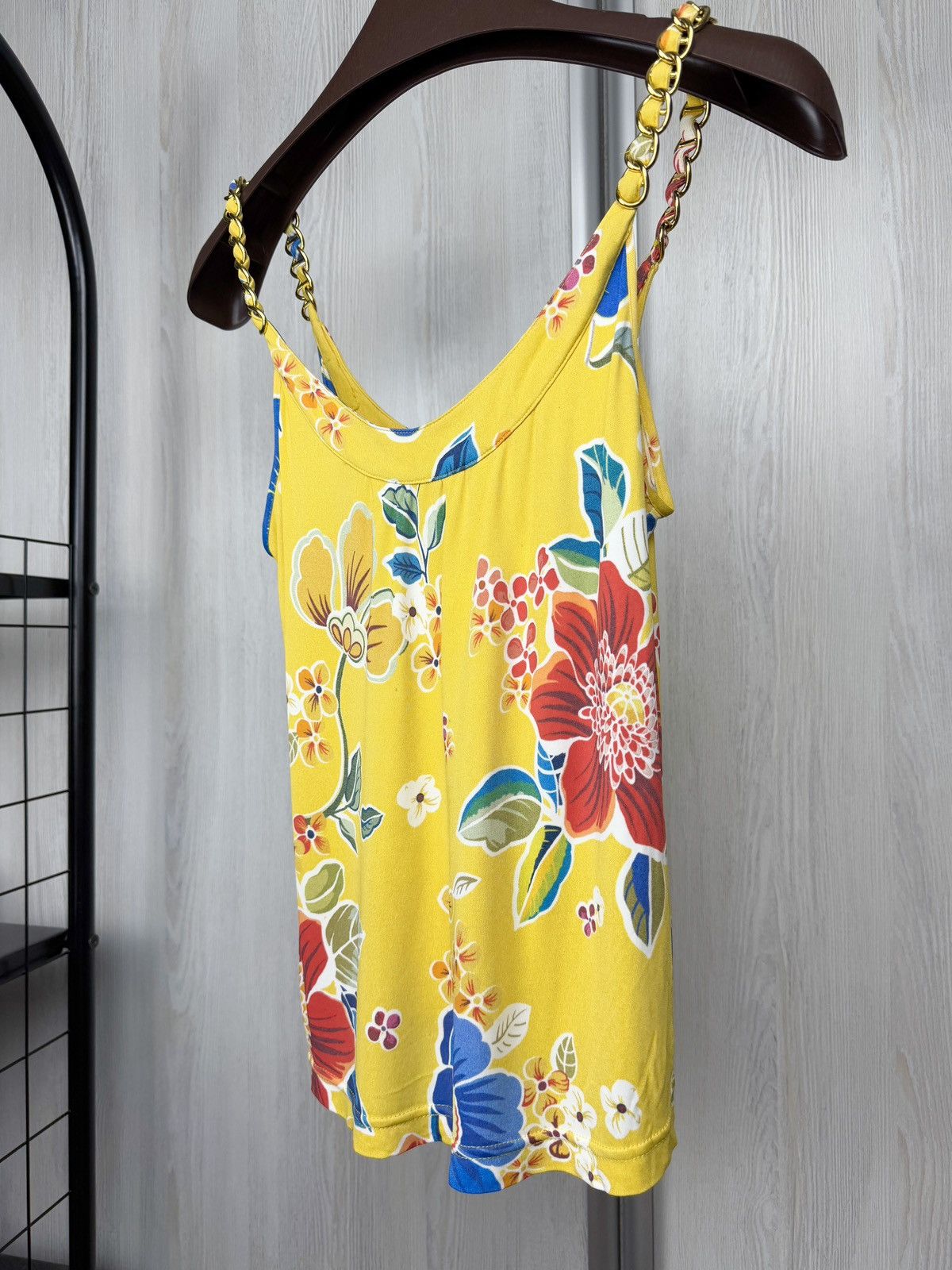 Dolce & Gabbana DOLCE & GABBANA Yellow Floral Top With Gold Chain Straps Y2k Size M / US 6-8 / IT 42-44 - 4 Thumbnail