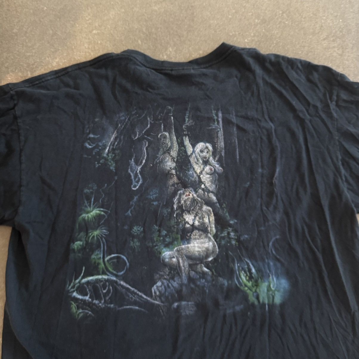 Gildan Vintage Dimmu Borgir shirt men’s size XL Size US XL / EU 56 / 4 - 5 Thumbnail