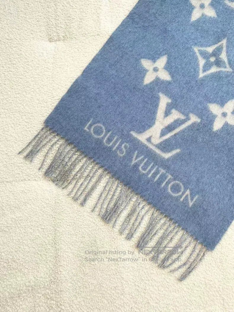 Louis Vuitton Louis Vuitton Ice Blue Double Face Cashmere Fringe Scarf Size ONE SIZE - 5 Thumbnail