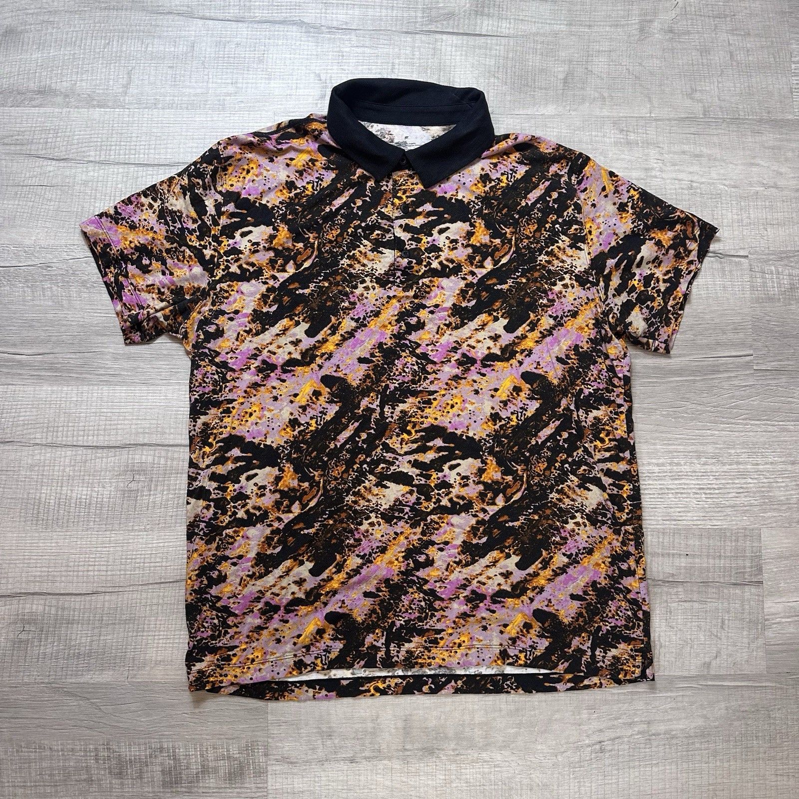 Fabletics (2) Fabletics The 24-7 Golf Polo Shirt Men's Large Abstract Size US L / EU 52-54 / 3 - 2 Thumbnail